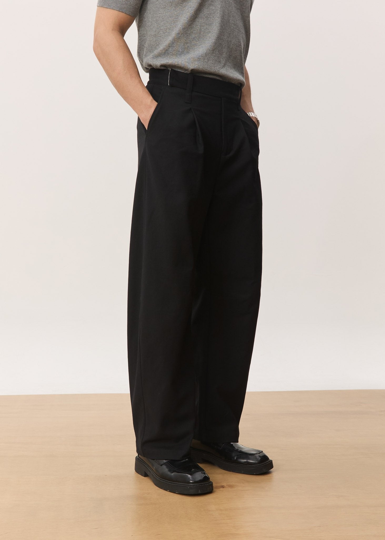 HOUSE OF HOUSE OF ANON PTE. LTD. | Kahn Relaxed Trousers, Barrel