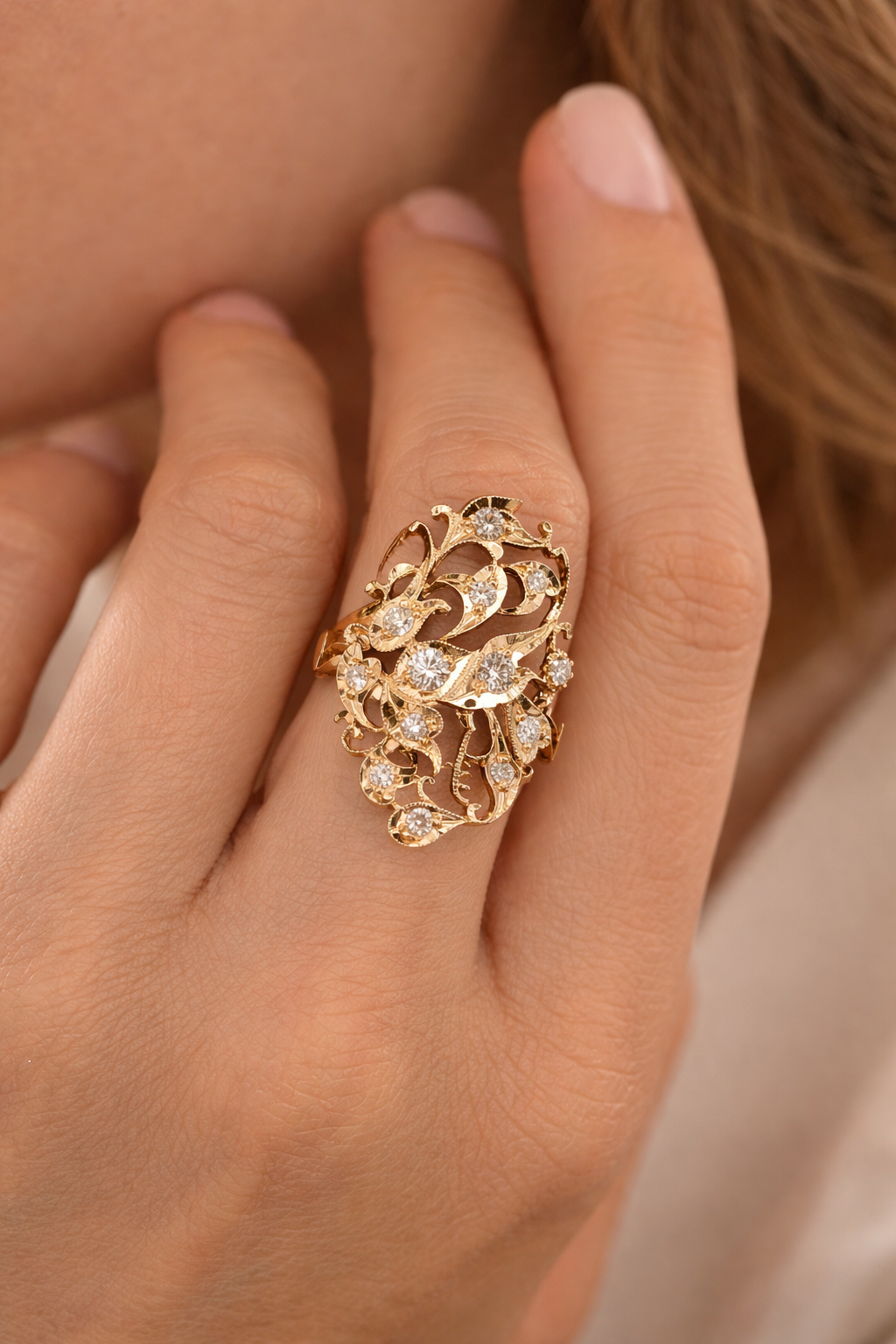 FOUNDATION JEWELLERS | 750 Y/G Peranakan Natural Diamond Ring "Bird" 4.70gm D13-0.49ct (Size:13.5)