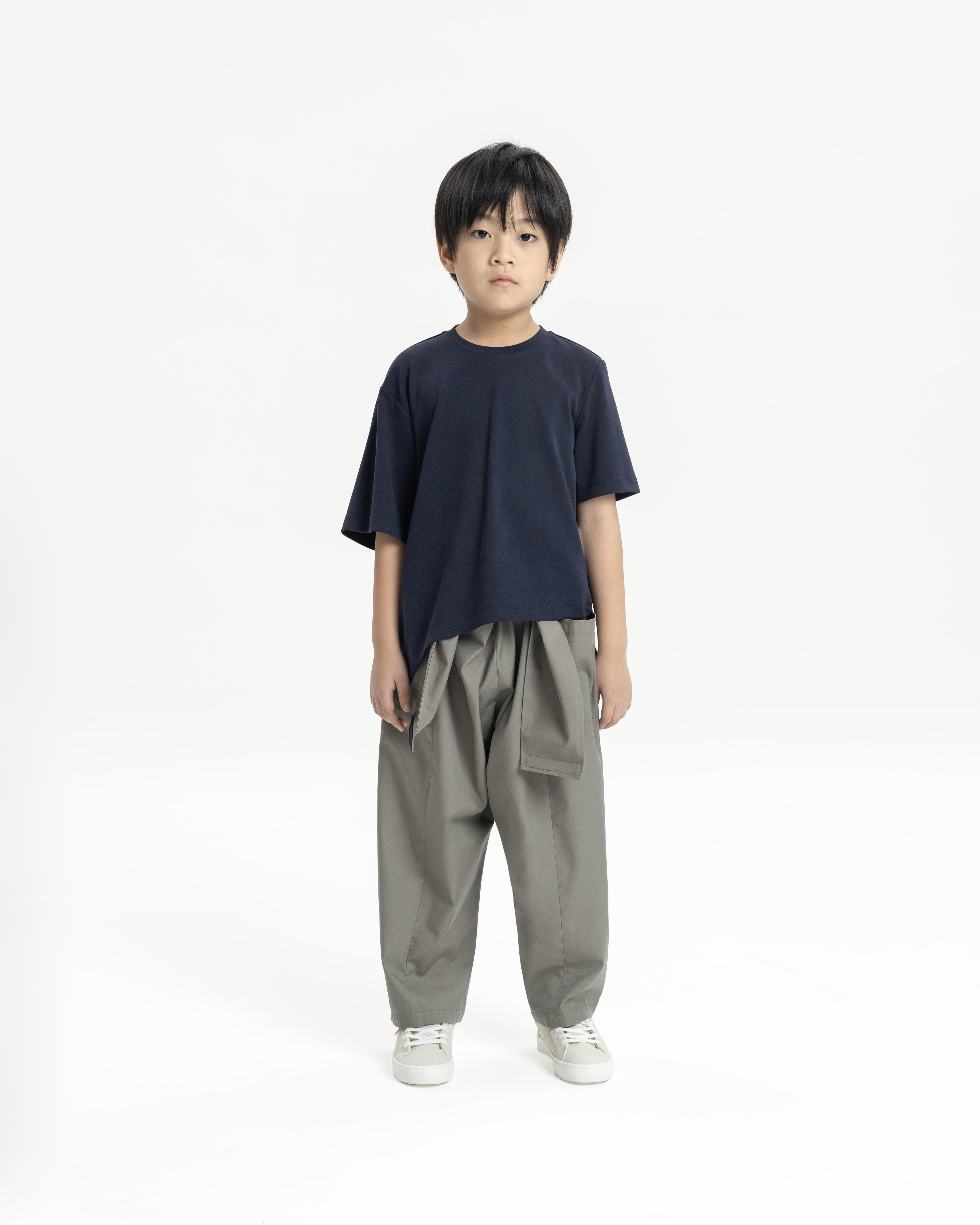 GRAYE | Irregular Tee