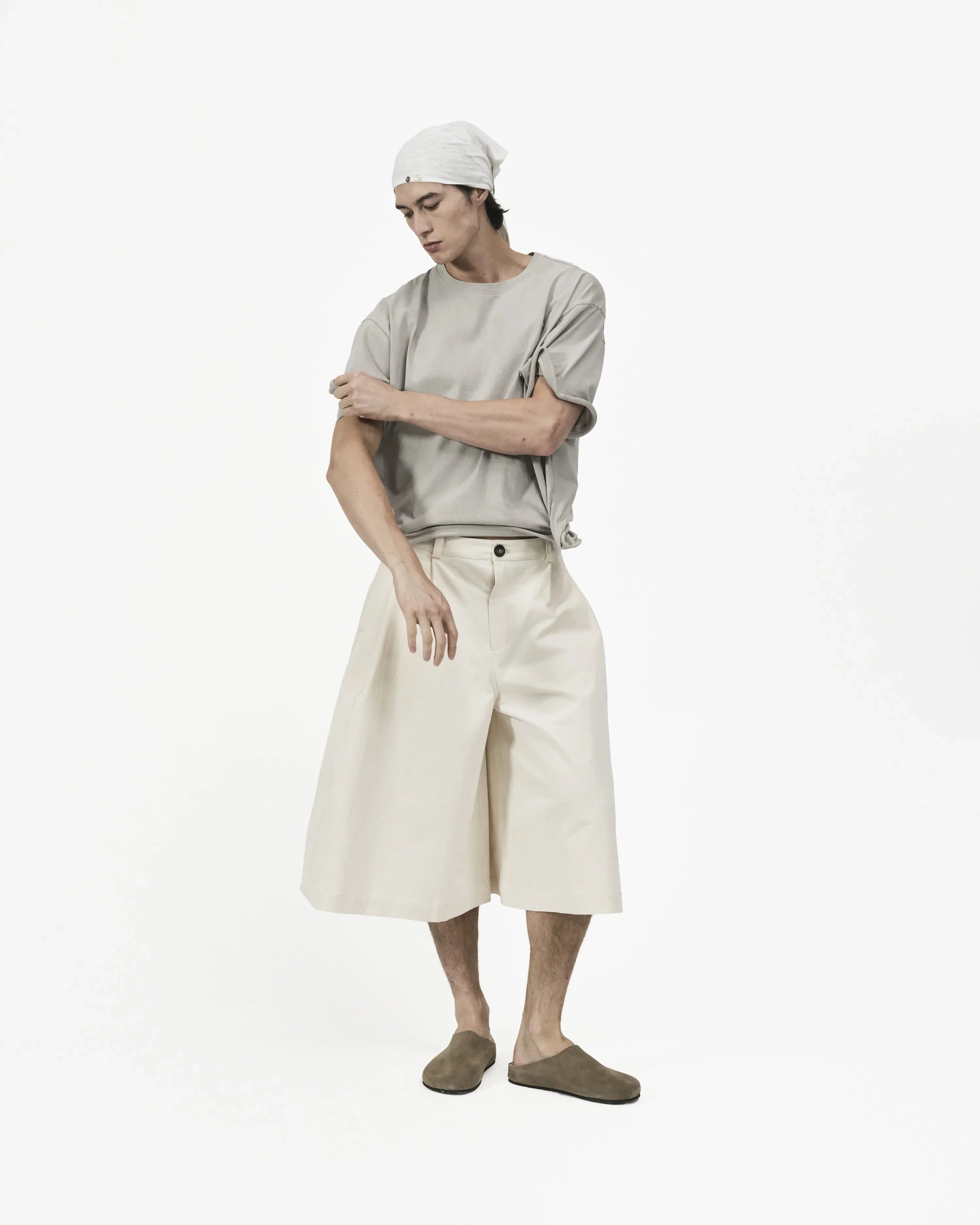 GRAYE | Sculpt Wired Tee