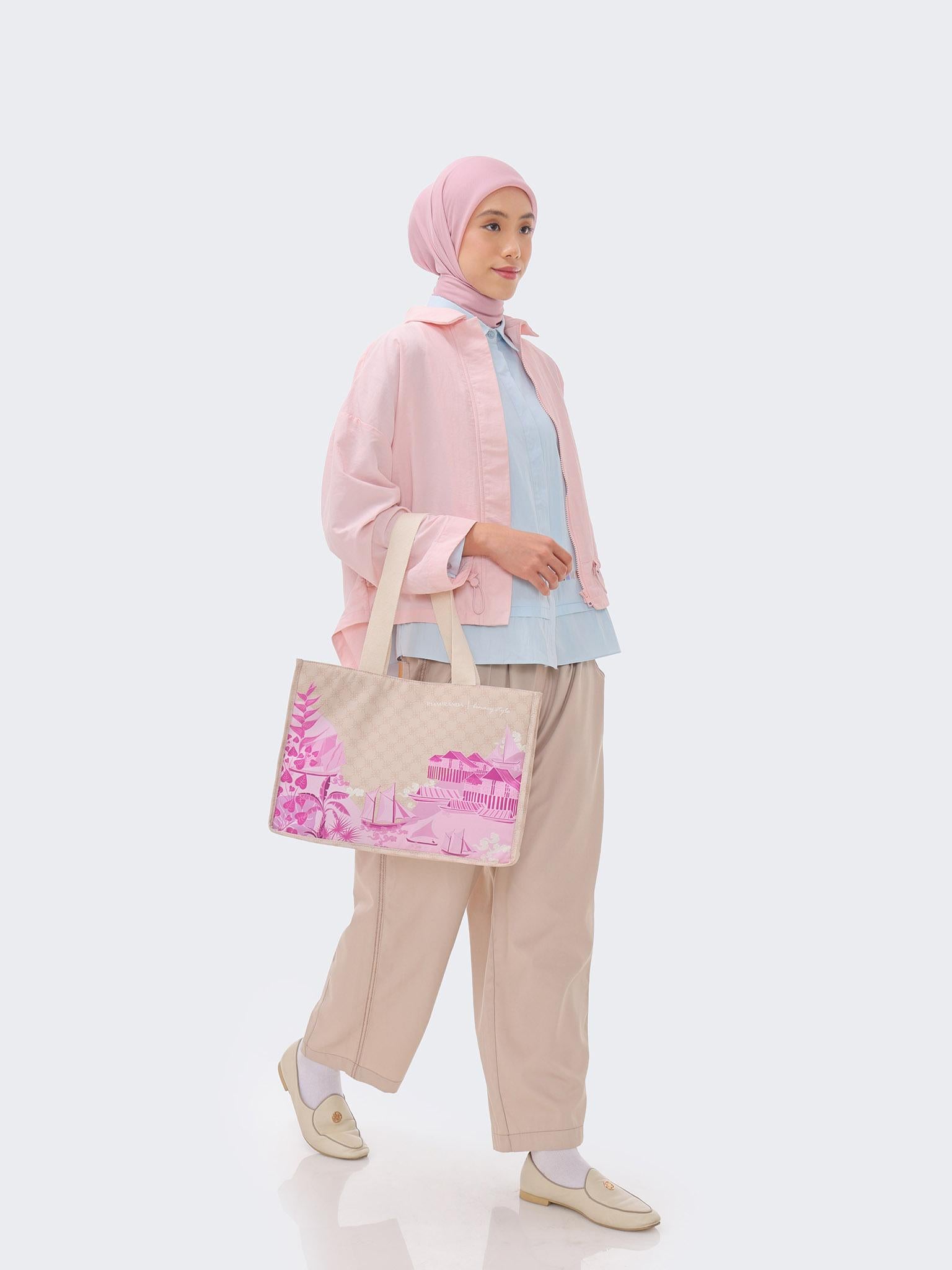 RIA MIRANDA | Pulau Ujong Totebag