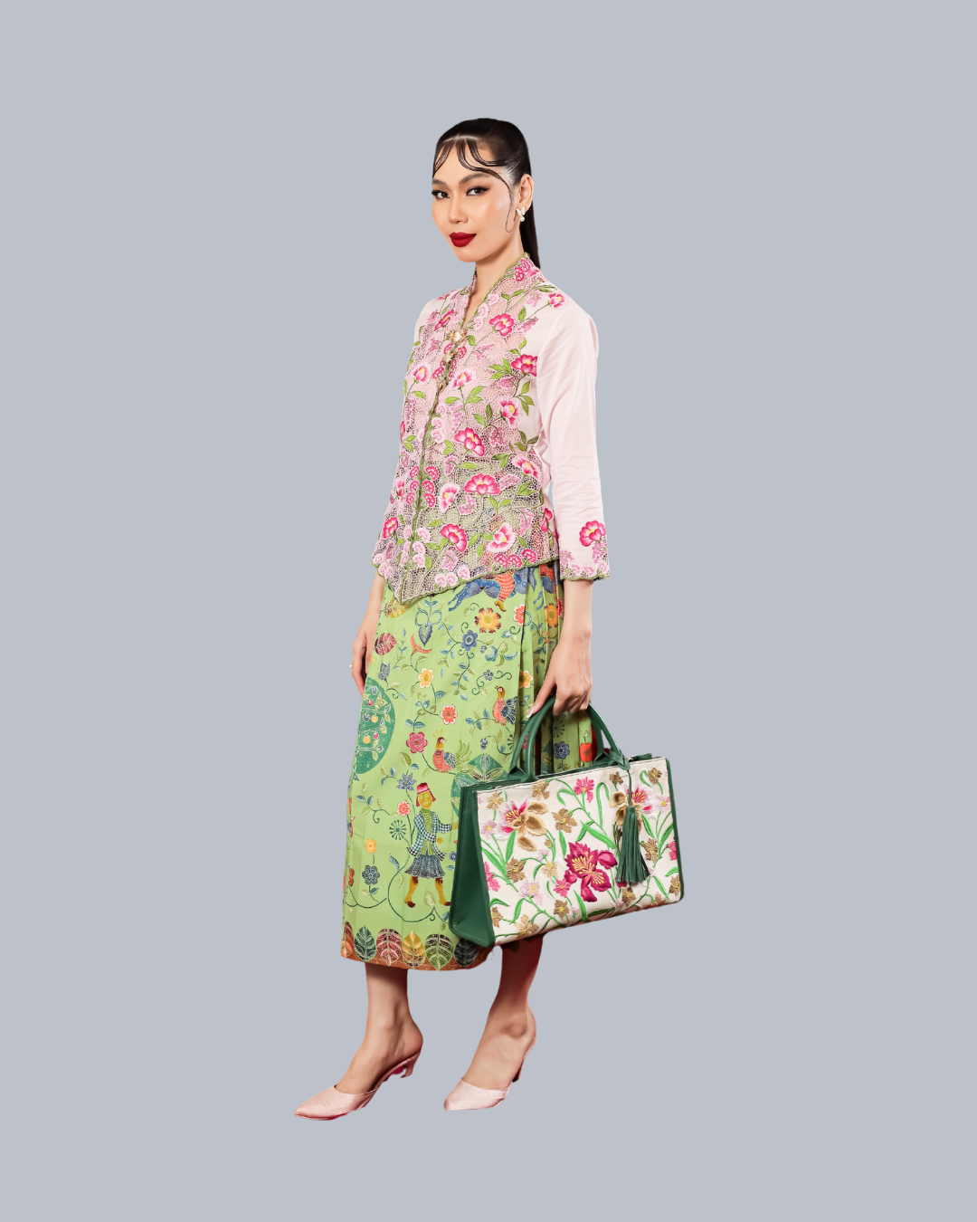 ROEMAH KEBAYA VIELGA | ALAMANDA KERANCANG KEBAYA
