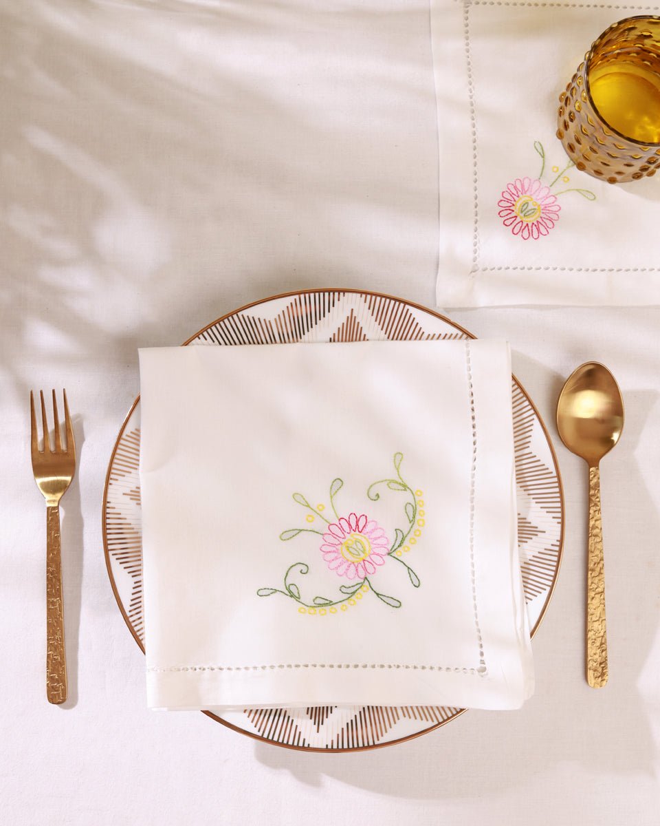 TABLE MANNERS AND CO | Fleur Royale Linen Gift Set
