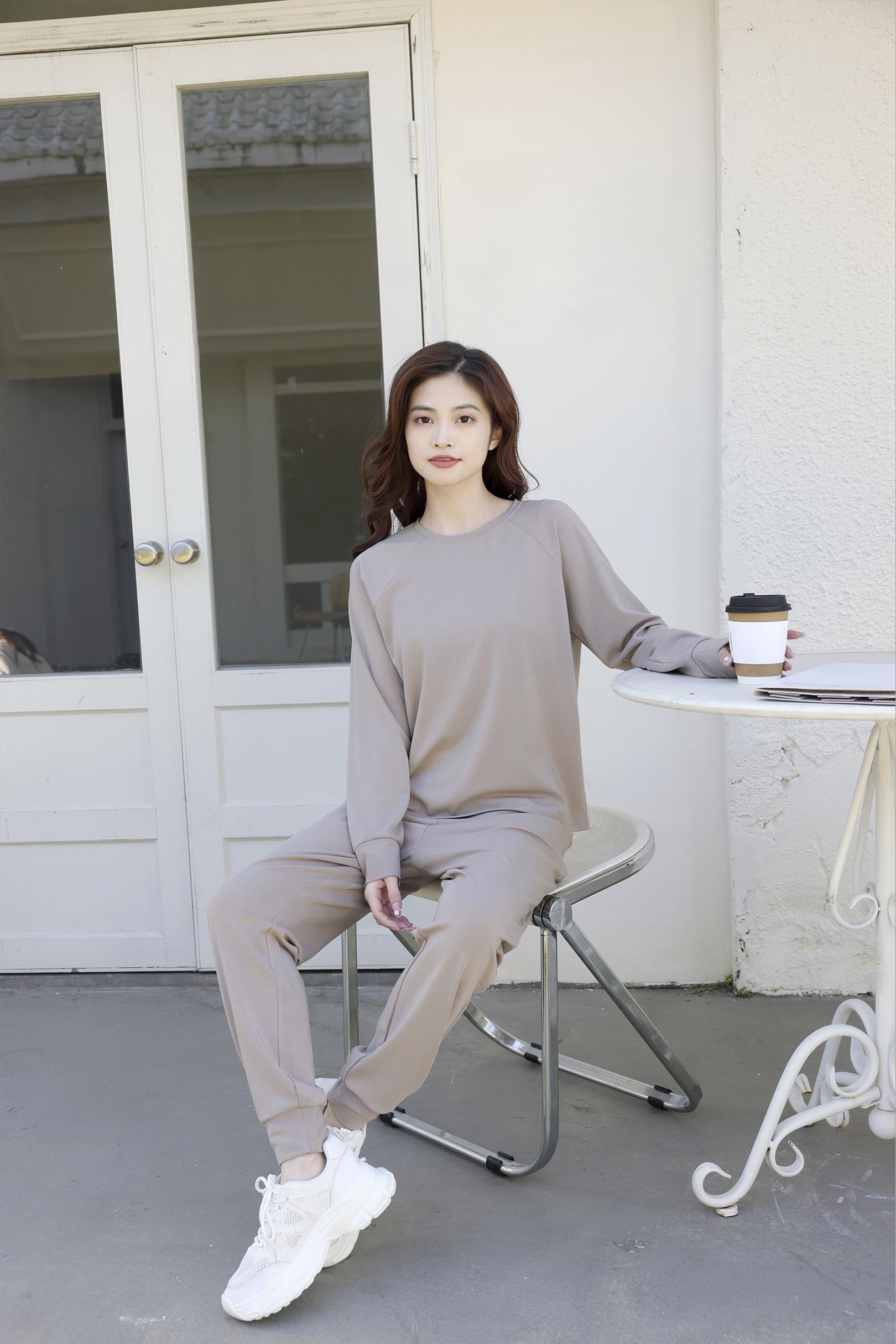 SELENIGHTCO | Airmode Jogger Set With Embroidery