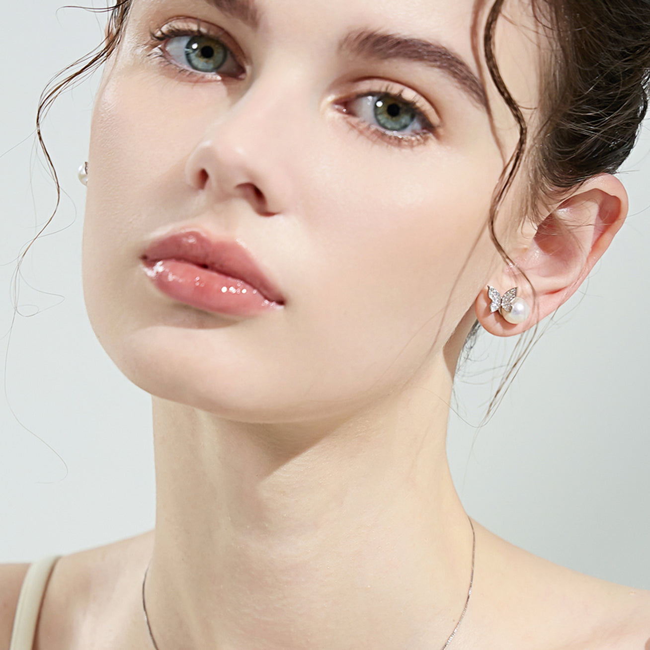 PEARLY LUSTRE | Top Grade Freshwater Pearl Earrings WE00691 | GARDENS