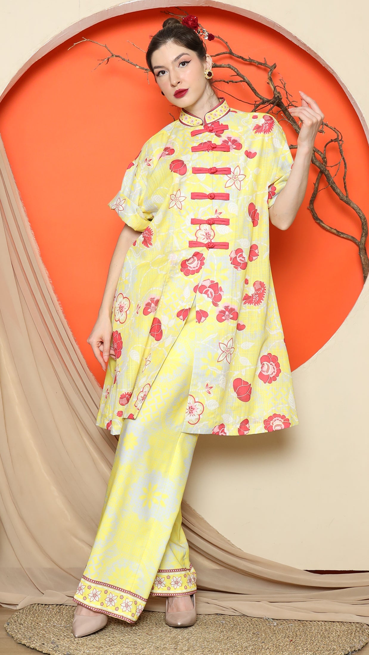 KANZI COLLECTION | Yellow Floral Cheongsam Pant Set
