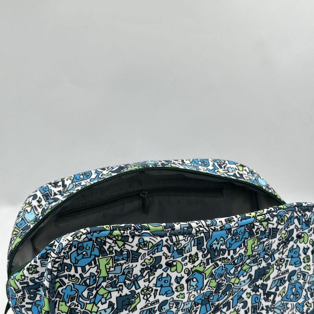 THE ART FACULTY | Travel Wash Bag