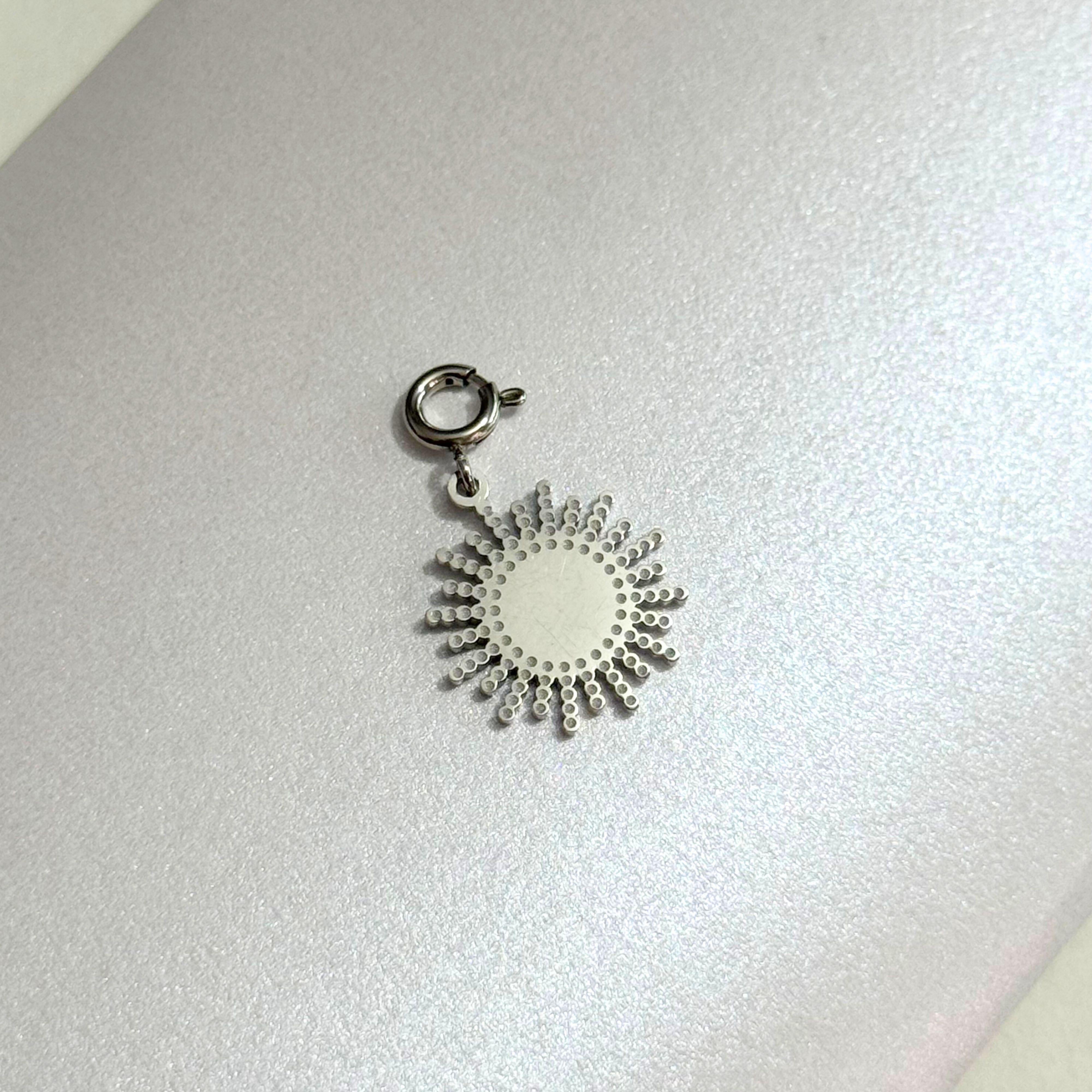 THE ANTECEDENT STORE | P - Sun Pendent In SS