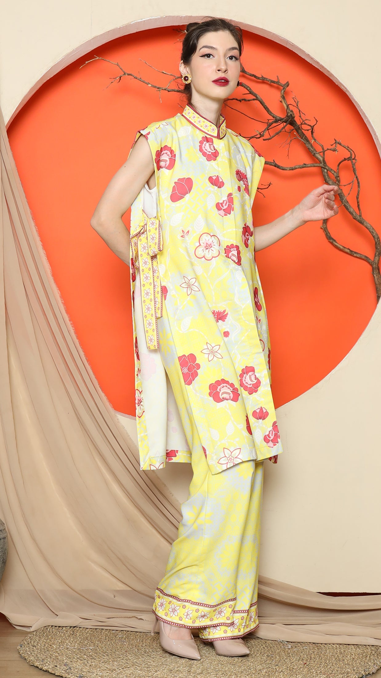 KANZI COLLECTION | Yellow Vest Kimono Jacquard Floral Pant Set