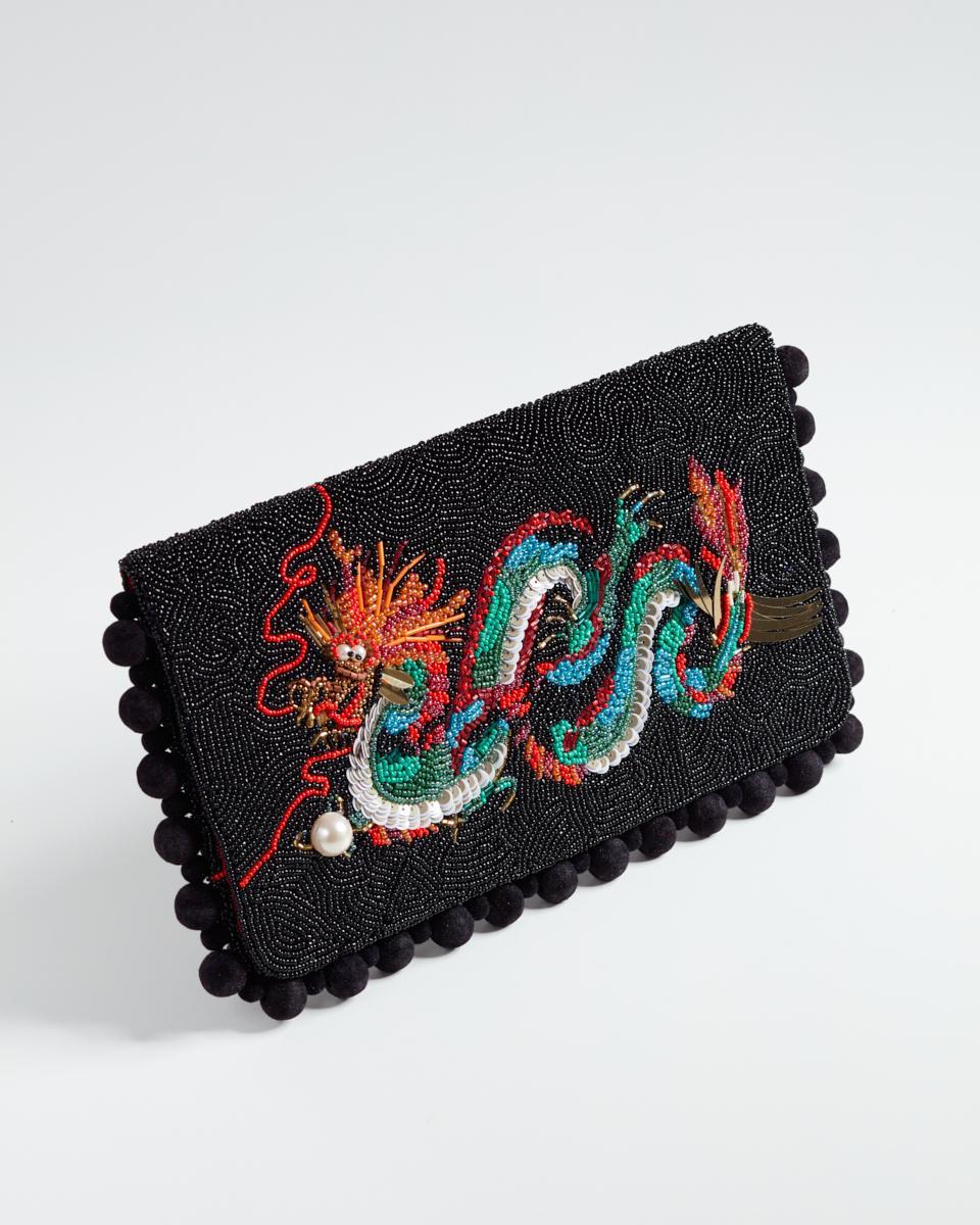 SOICOCO | Handbeaded Foldover Clutch - Dragon
