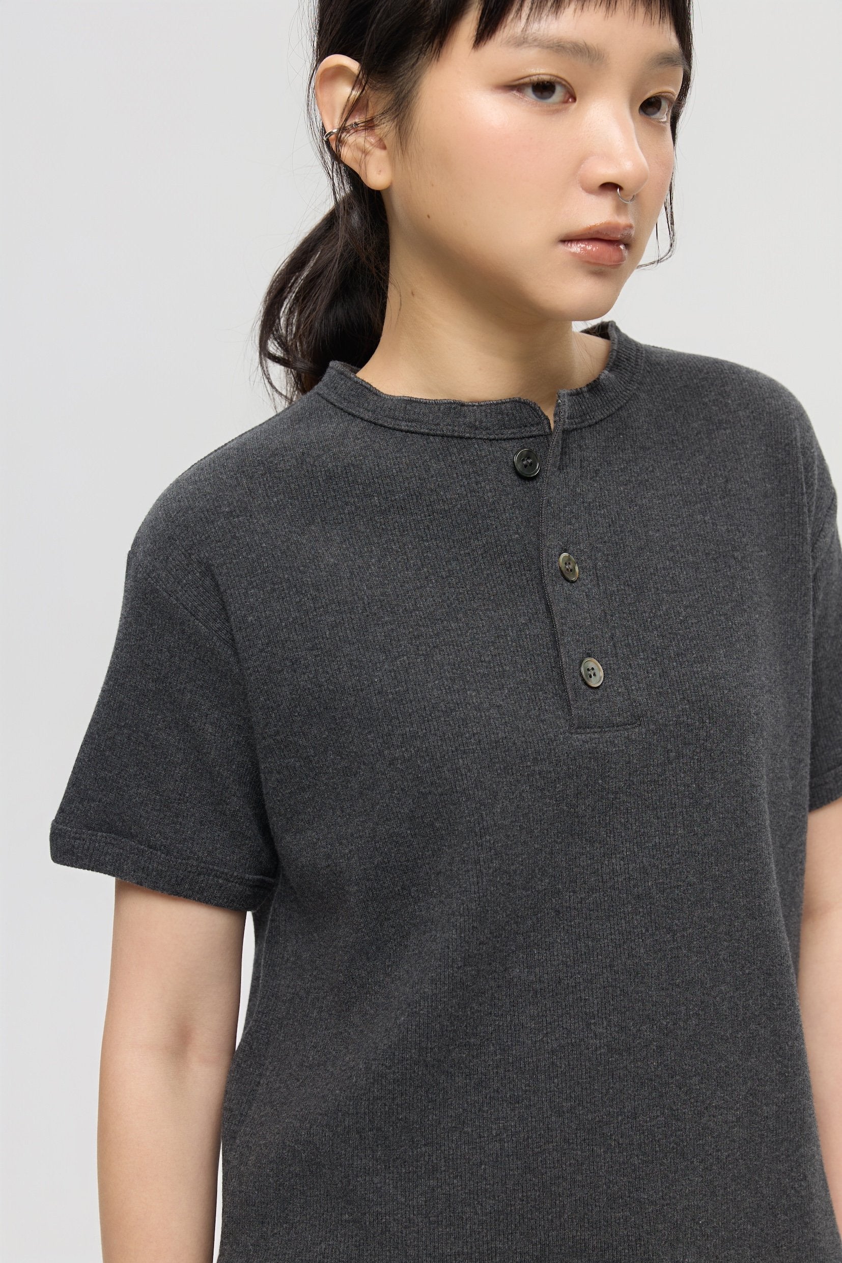 3EIGHTH | Military Henley Tee in Charcoal Marl
