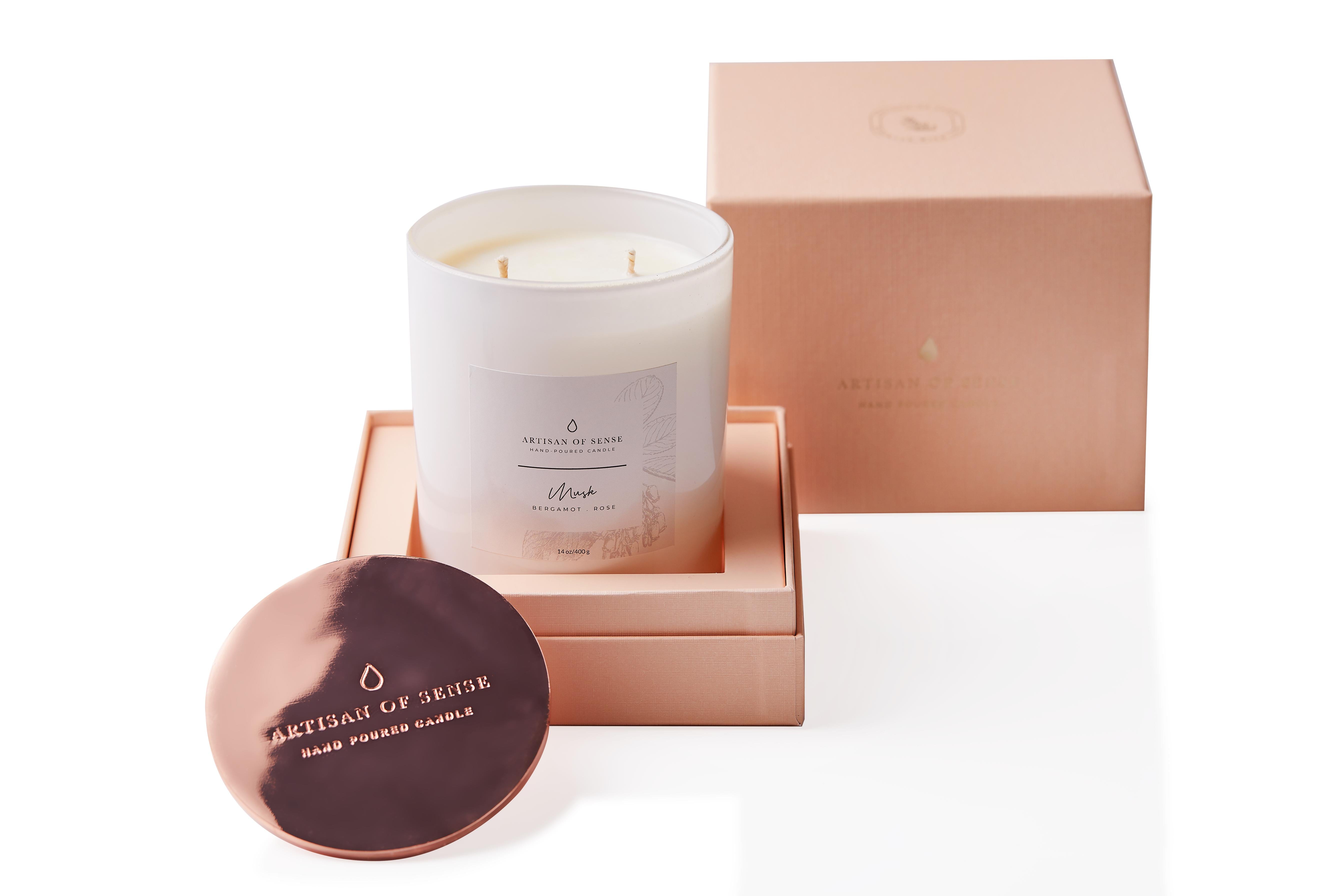 ARTISAN OF SENSE | Classic Soy Candle | Musk. Bergamot. Rose