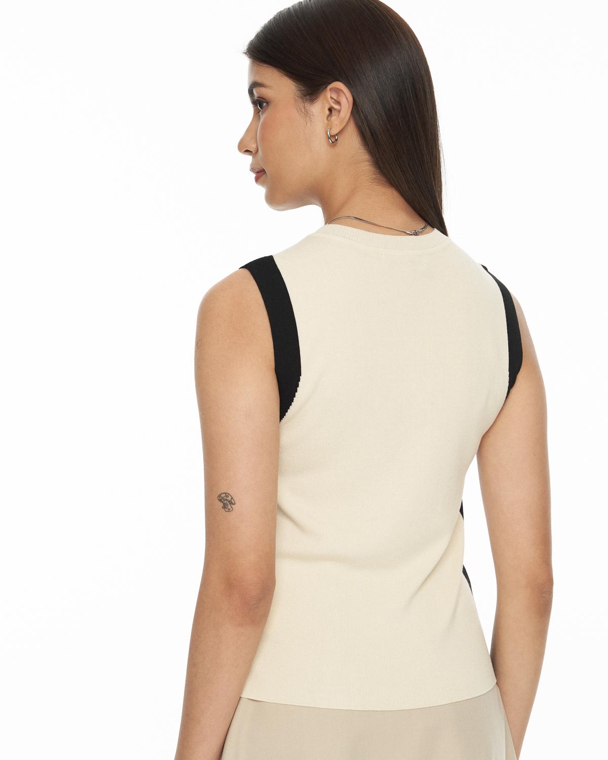 DRESSINGPAULA | 2-Tone Ribbed Knit Vest