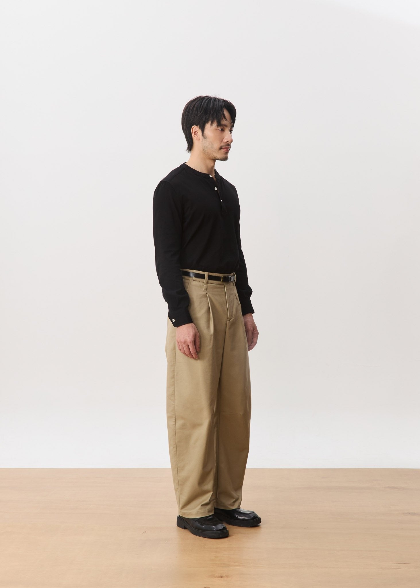 HOUSE OF HOUSE OF ANON PTE. LTD. | Vero Henley Pique Long Sleeve Top