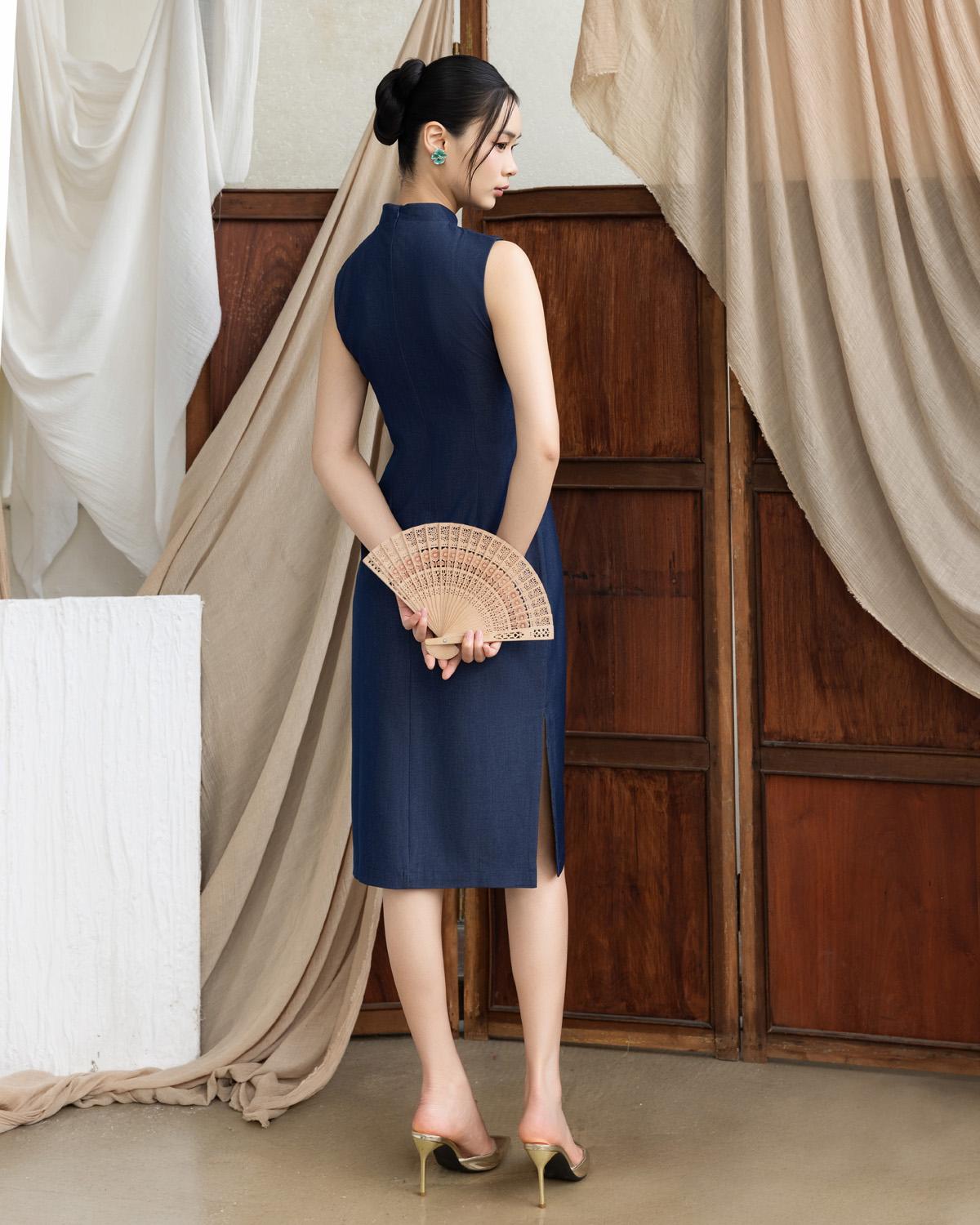 DOTTED LINE | Nancy Cheongsam Dress