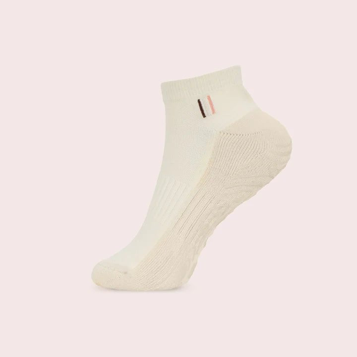BAHE | Grounded Grippy Ankle Socks - Coconut