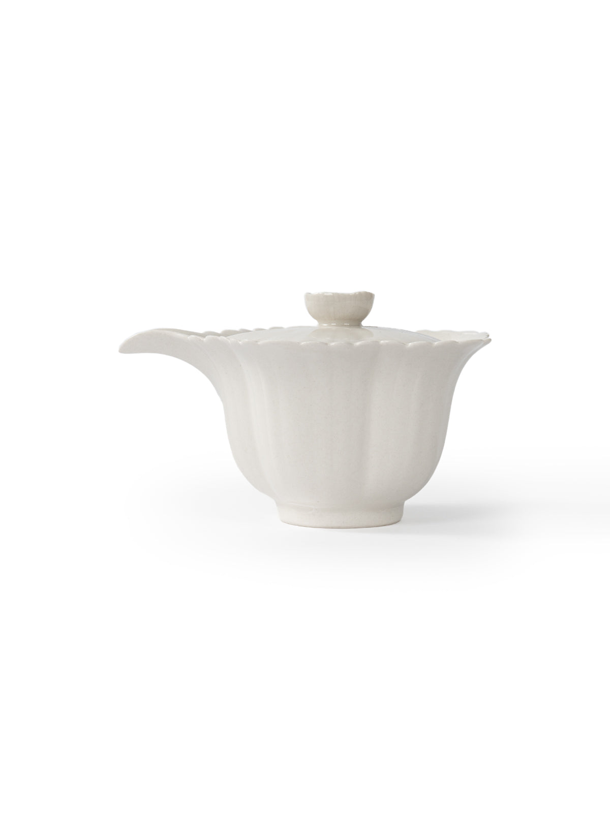 CRAFILAB | Ash Gray & Small Floral Edge Five & Petal Teapot