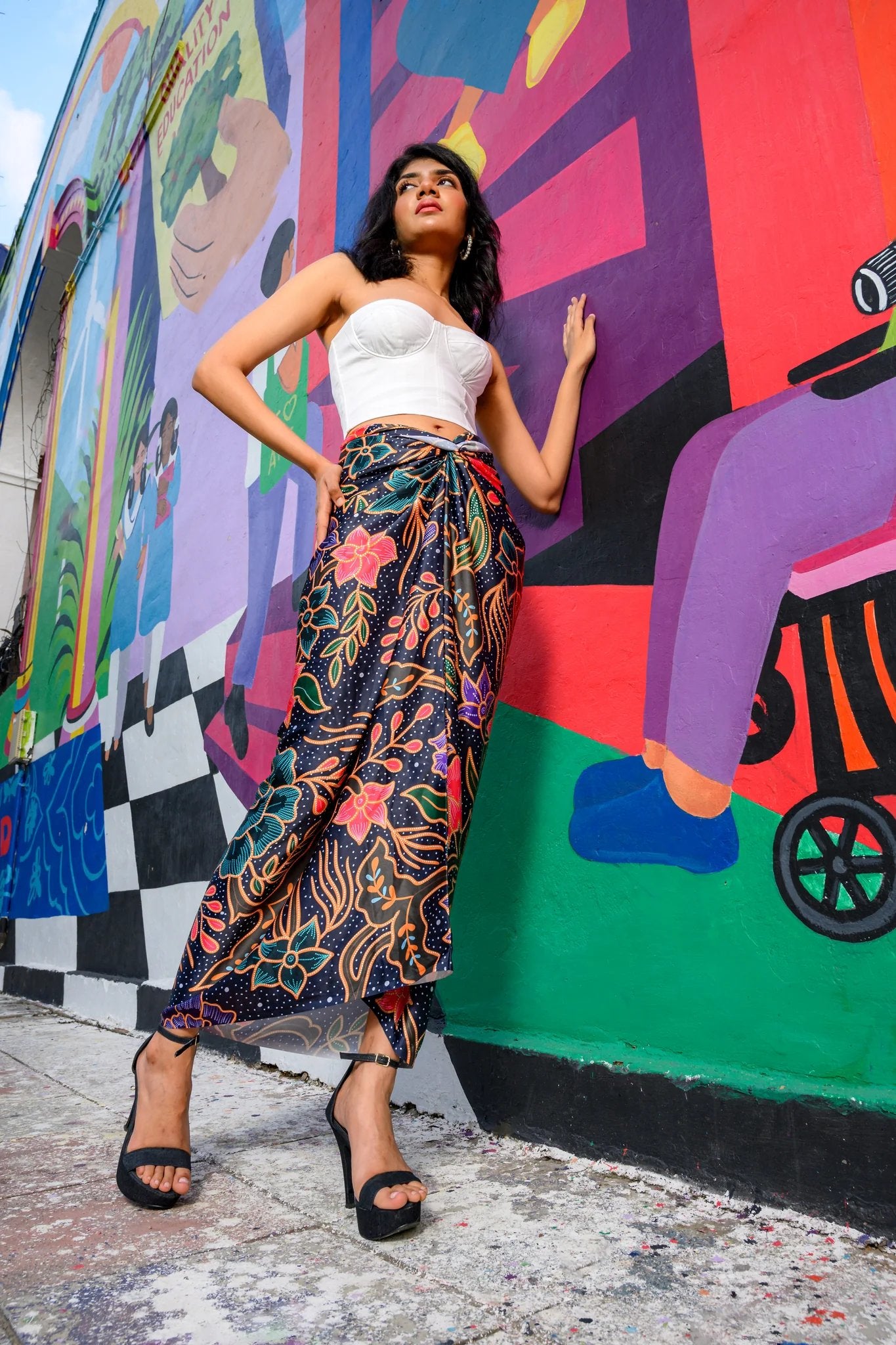 PHOTO PHACTORY | Jiwas Wrap Skirt | Singapore Girl Skirt | Black