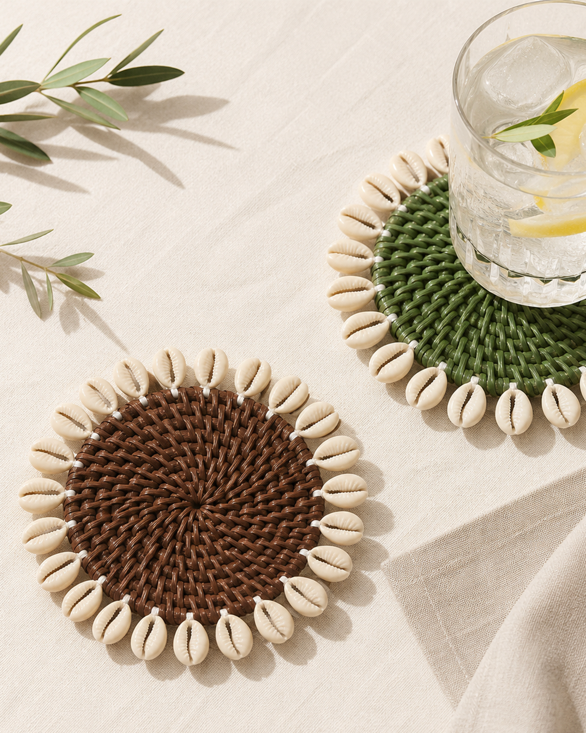 MEJA MAISON DE BALI | The Amour Brown Lentil Cowrie Coaster