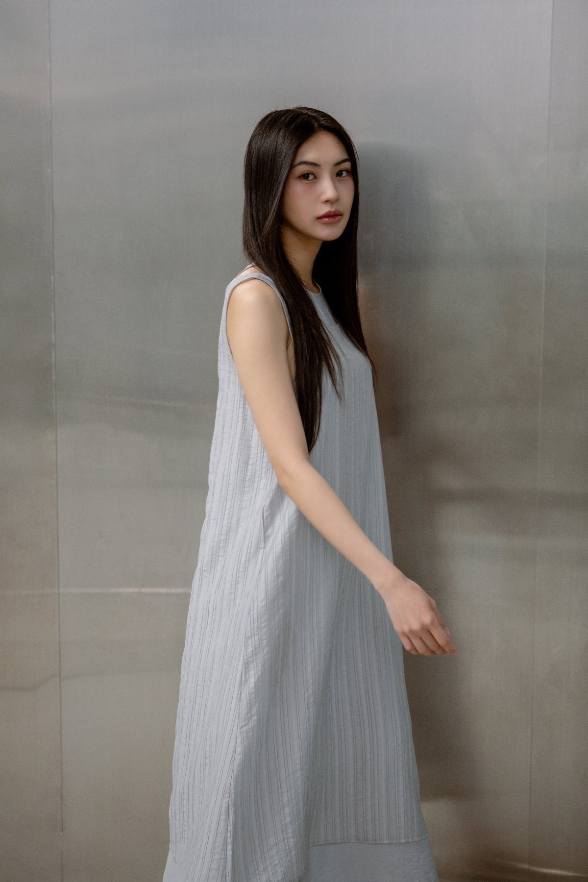 SAERO COLLECTIVE | Mok Textured Dress | Light Grey