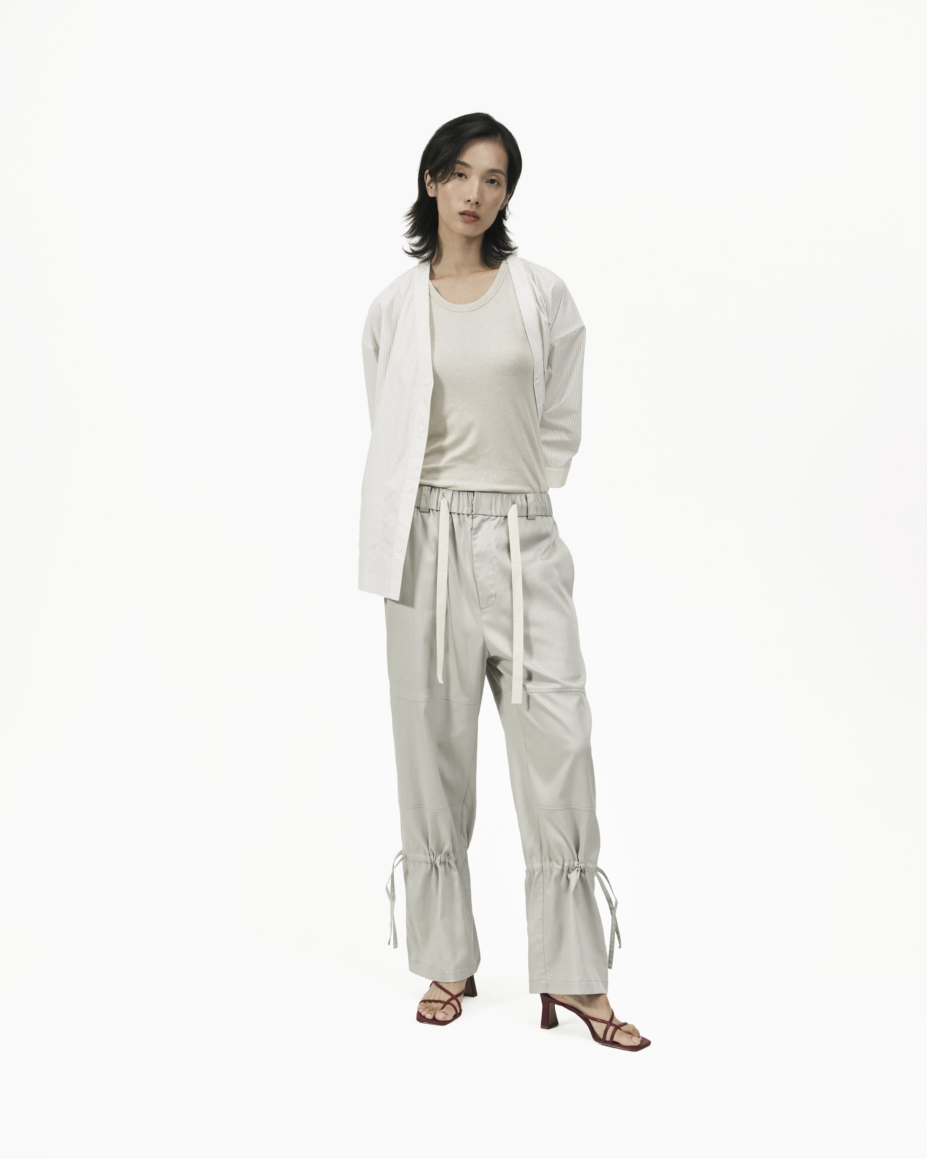 GRAYE | Sculpt Cargo Trousers