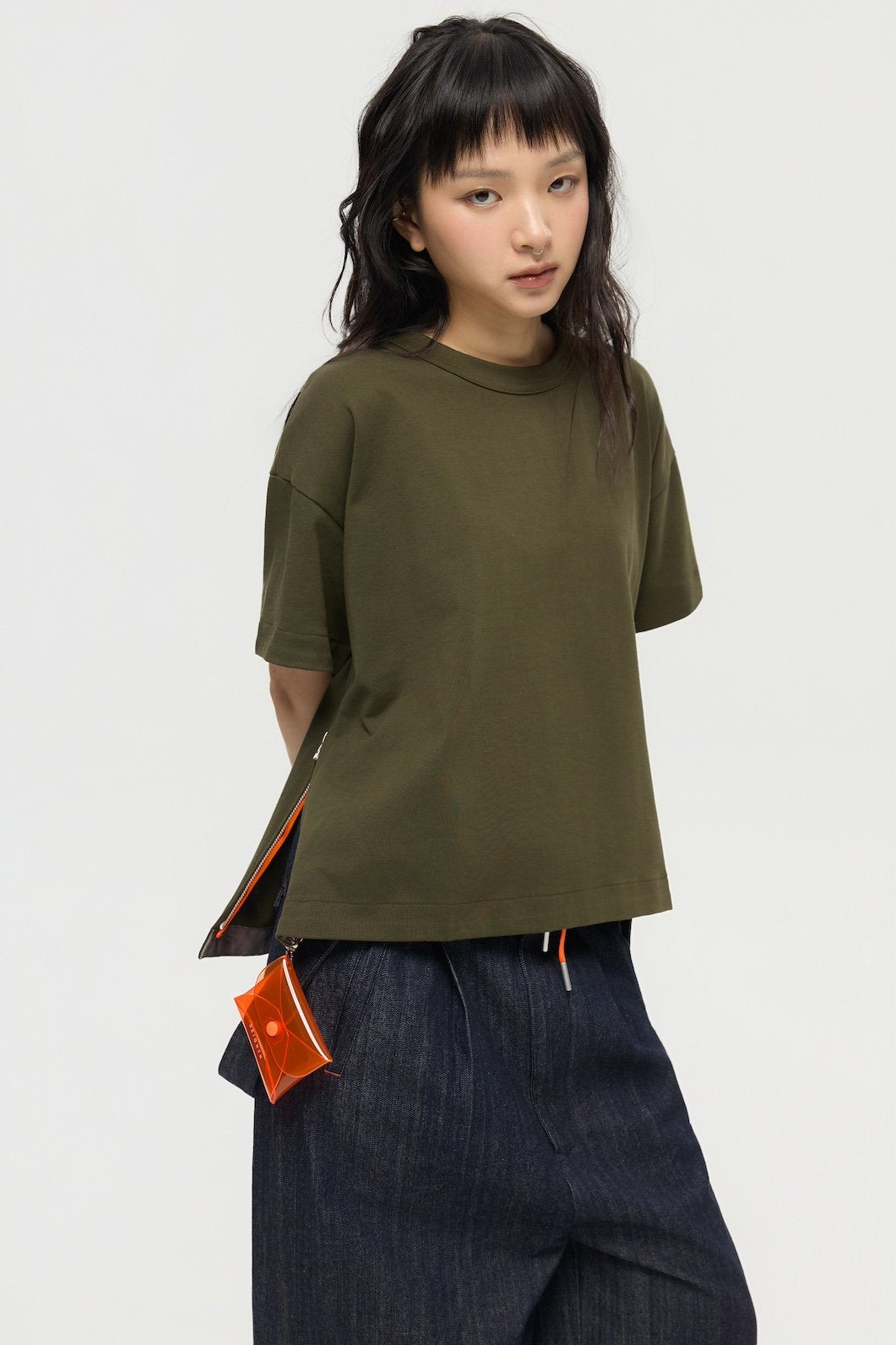 3EIGHTH | SOKKO Zip Tee in Olive Fig