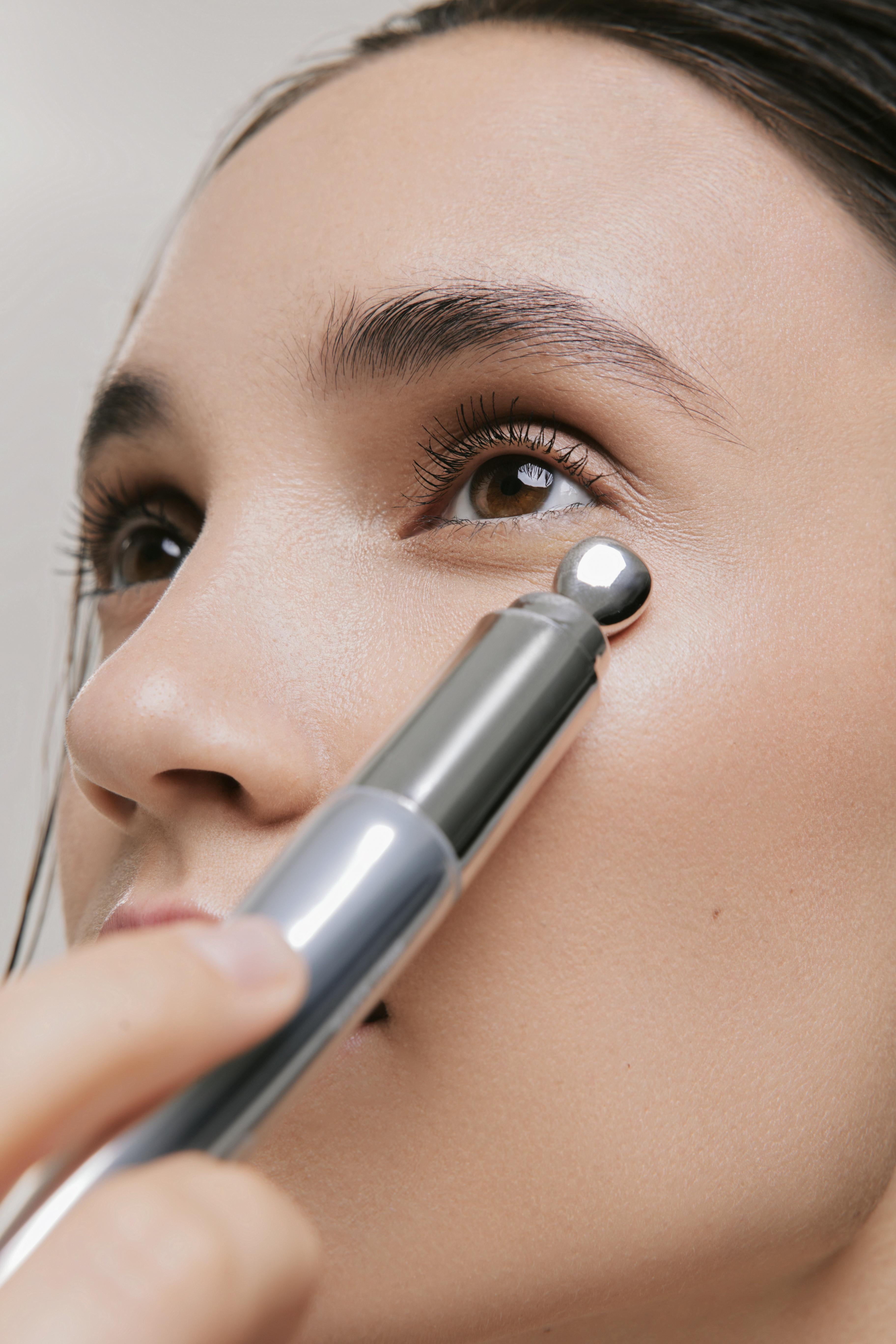 BARENESS SKIN | Revive Firming Eye Serum