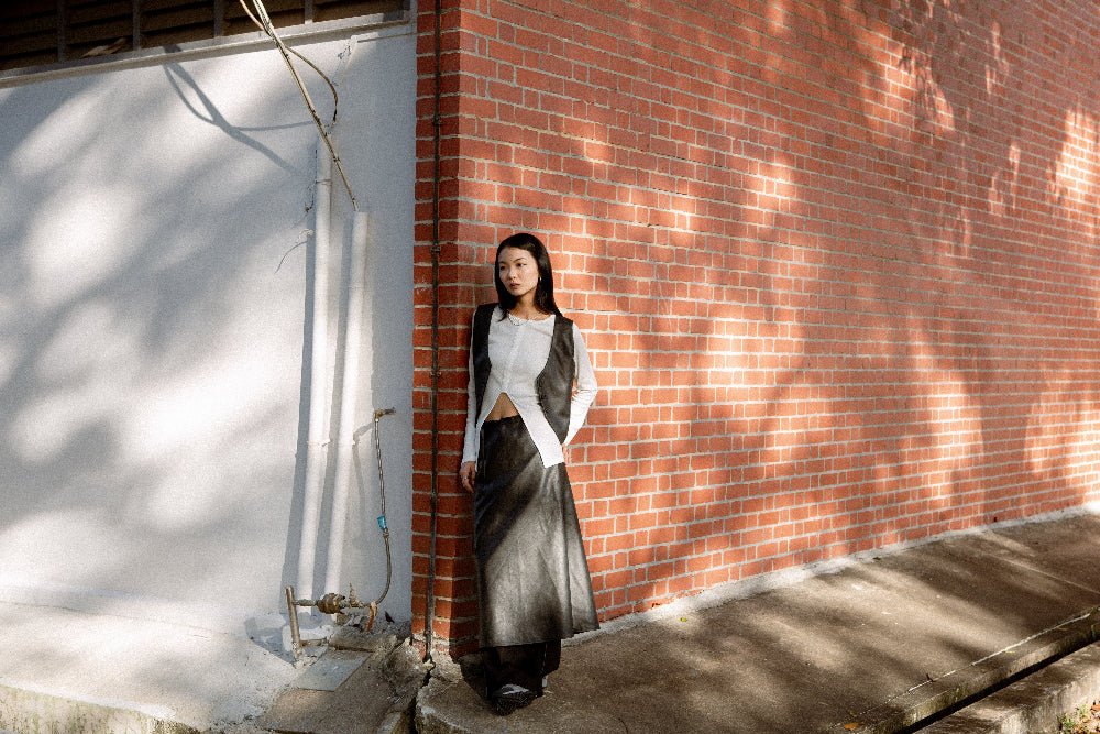 SAERO COLLECTIVE | Hae Wrap Skirt | Black
