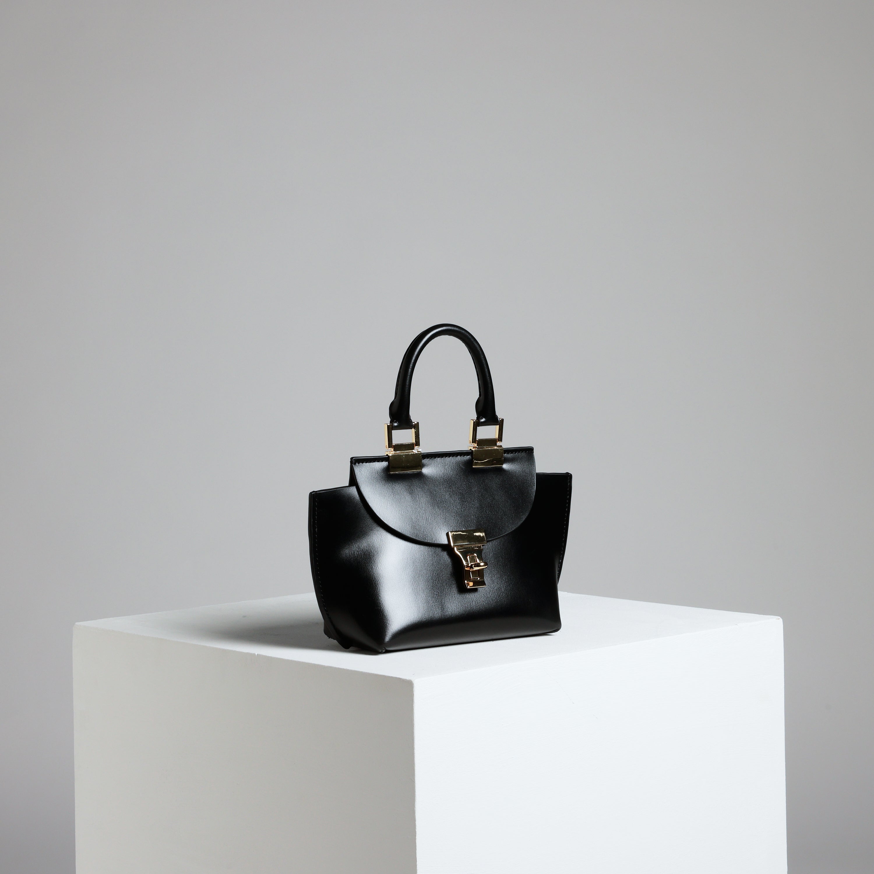 WUHAUS | LE BON 14 BLACK
