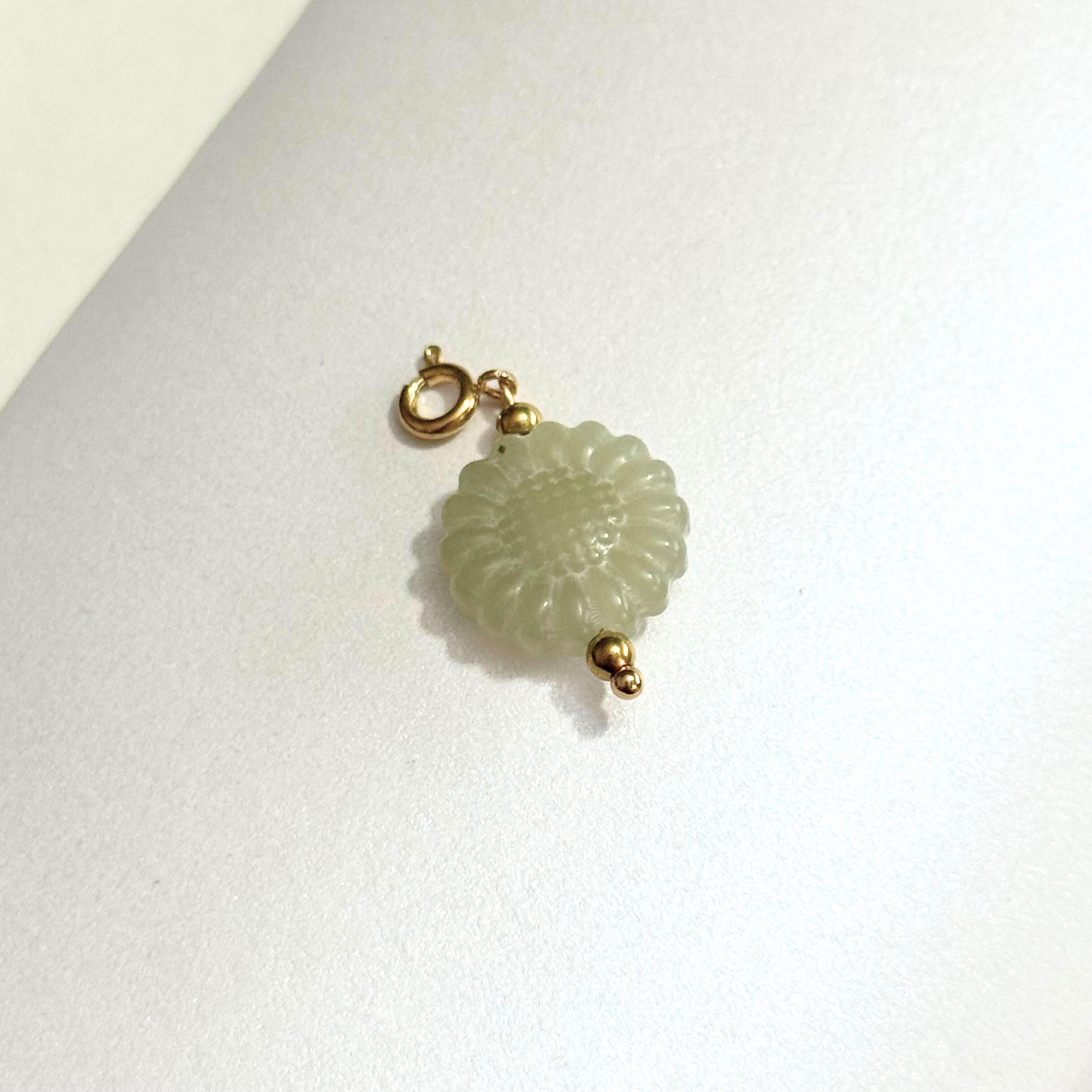 THE ANTECEDENT STORE | P - Sunflower HeTian Jade Pendent