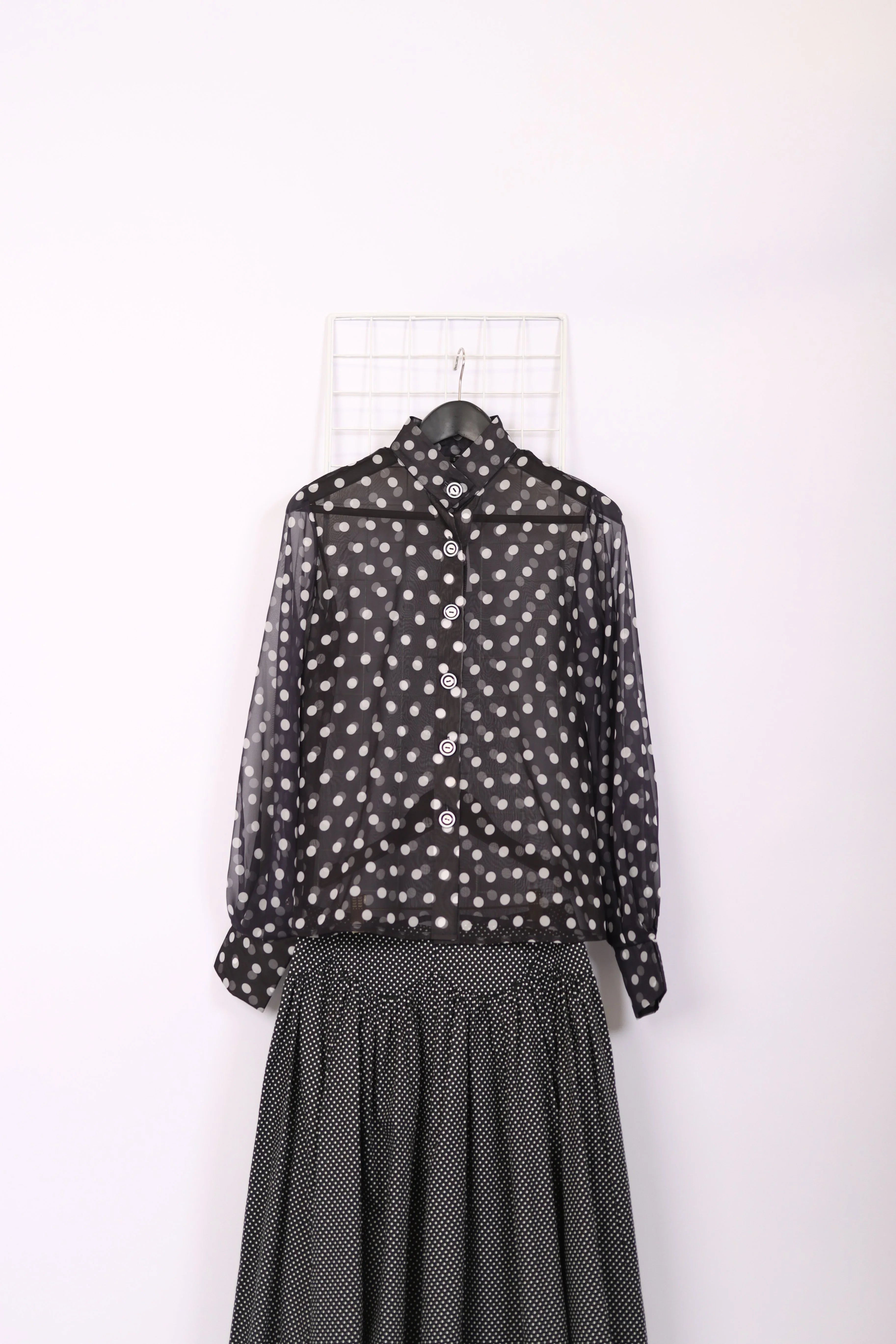RAFFLES PRIVATO | STEPHANIE GABRIELLE | Polka Dot Blouse