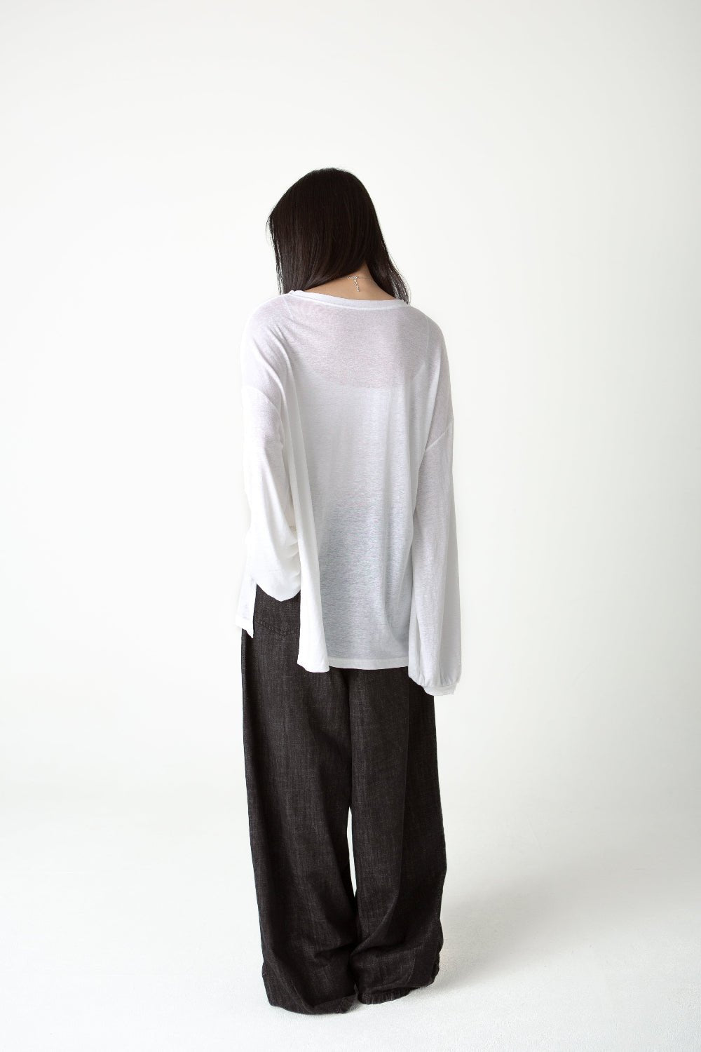 SAERO COLLECTIVE | Myeon Long Sleeve Top | White