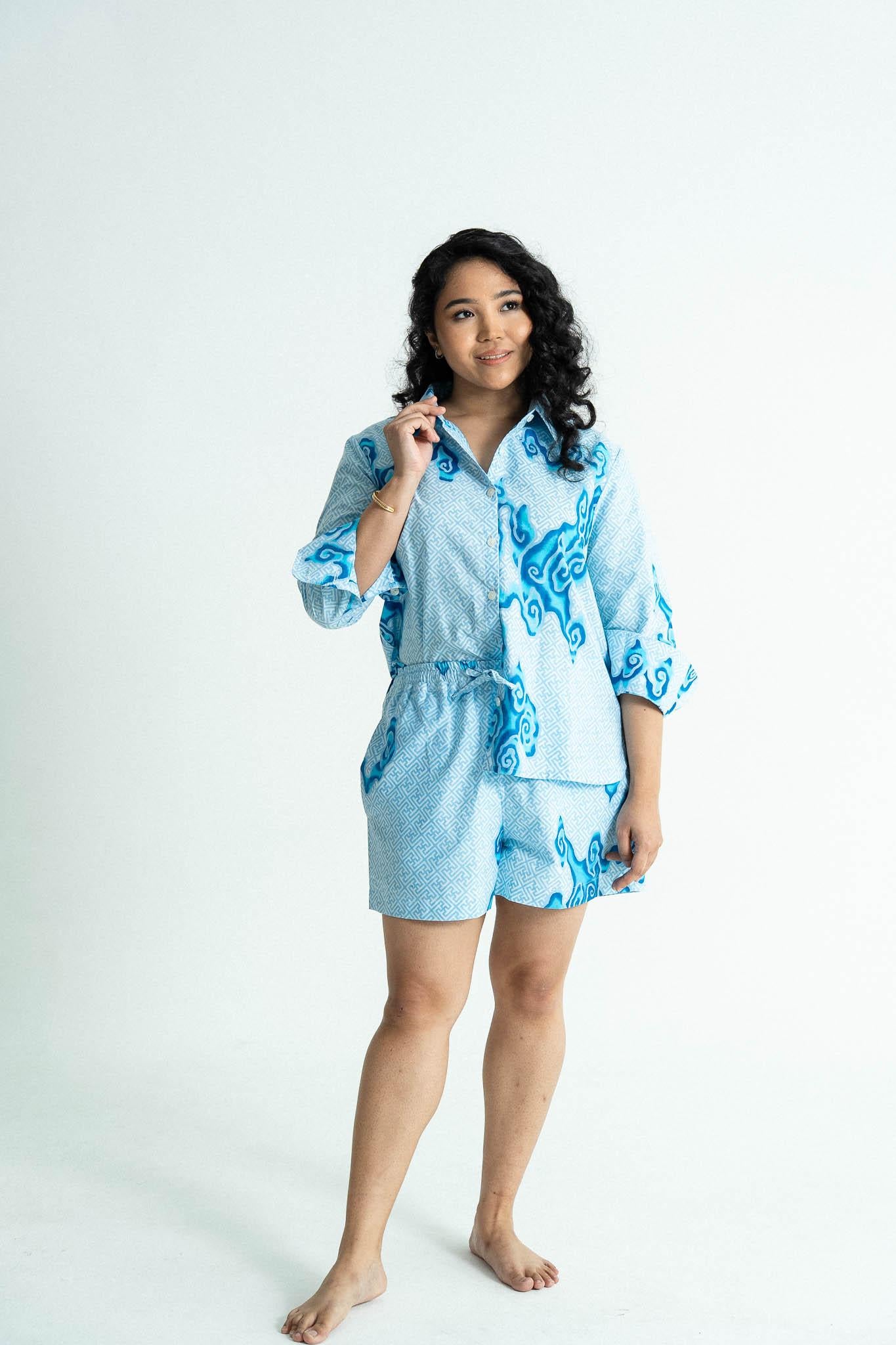 STUDIO GYPSIED | Batik Studio Shorts In Tumbuh Porcelain