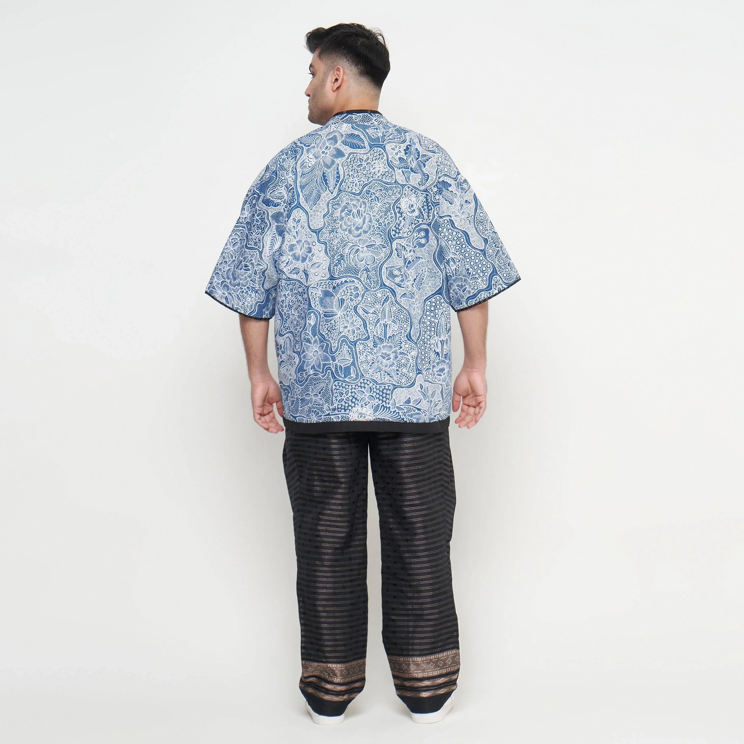 NYANA NYANA | Reversible Hand Drawn (Batik Tulis) Outer
