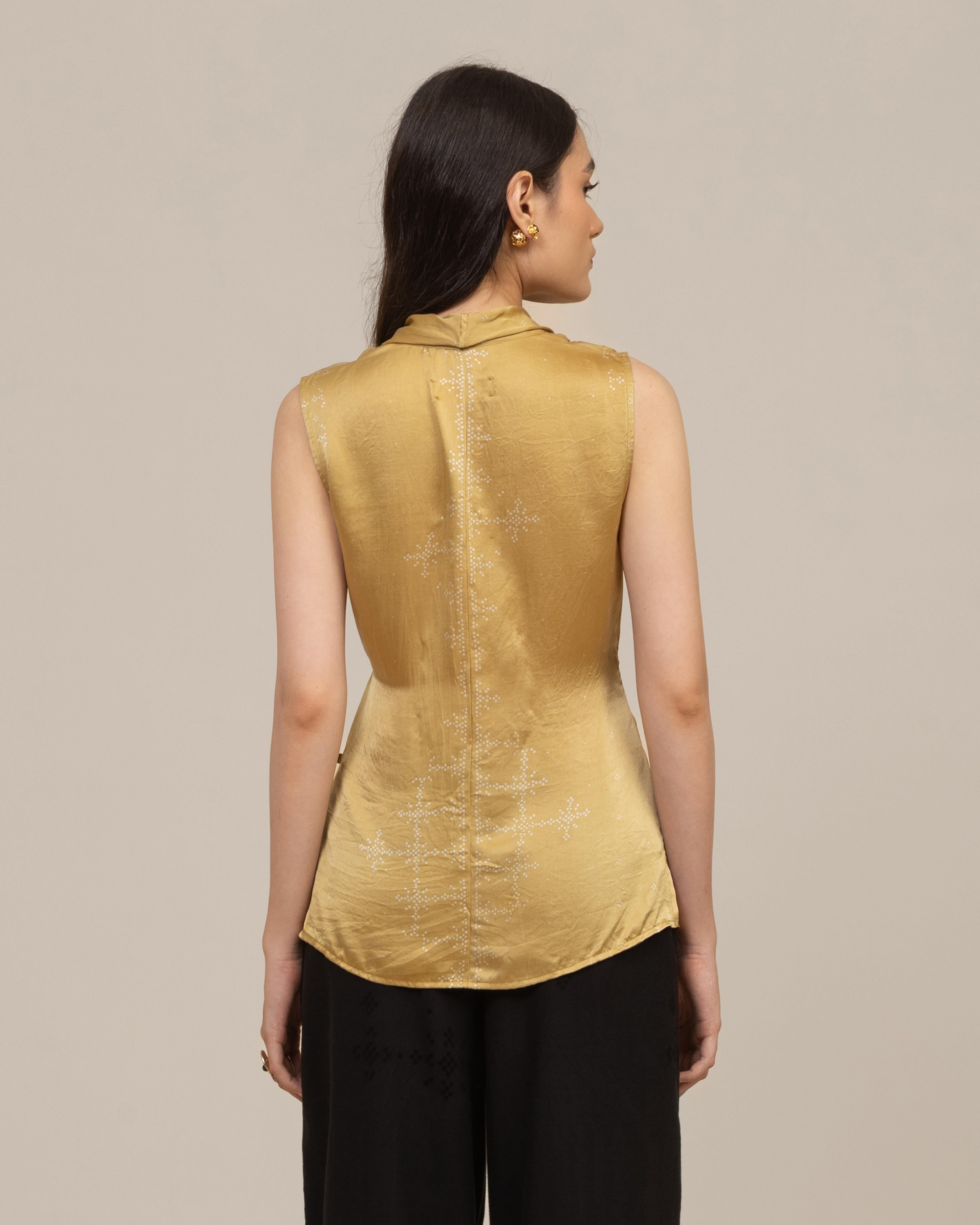 SUKKHA CITTA | ANGKASA - Classic Wrap Top