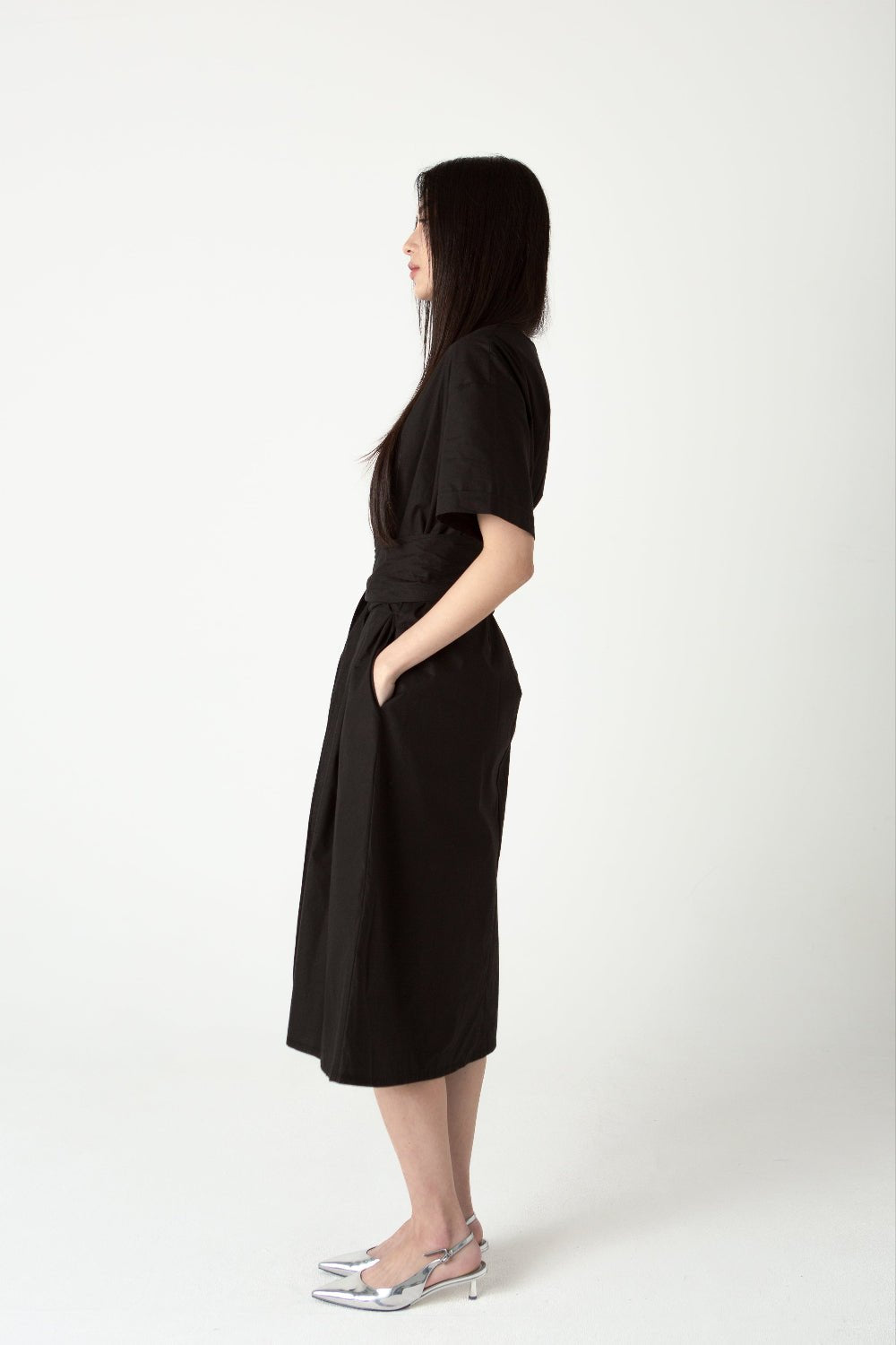 SAERO COLLECTIVE | Wrapline Dress | Black