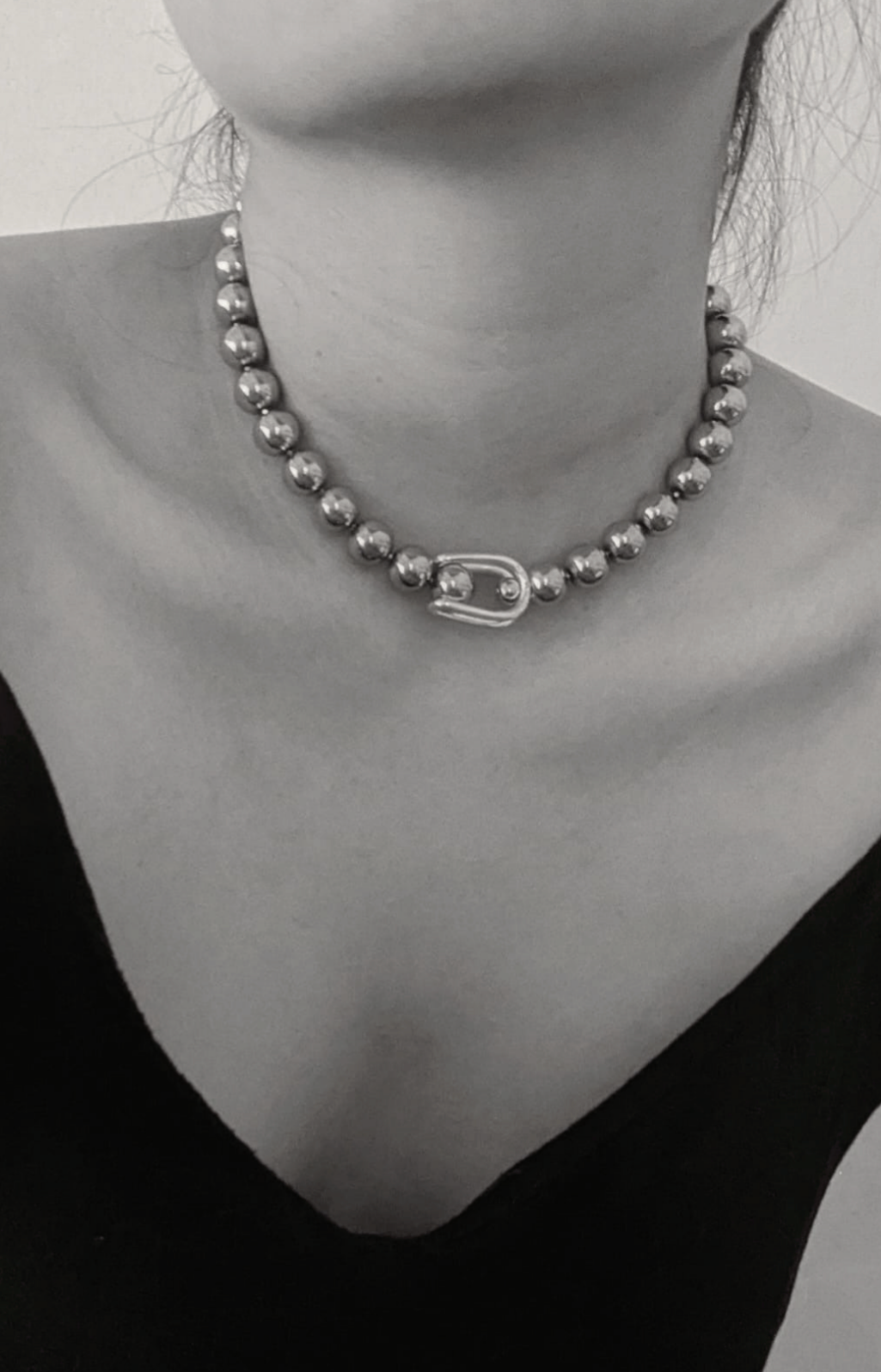 MAISON MUGEN | NU Everyday Globe Collar