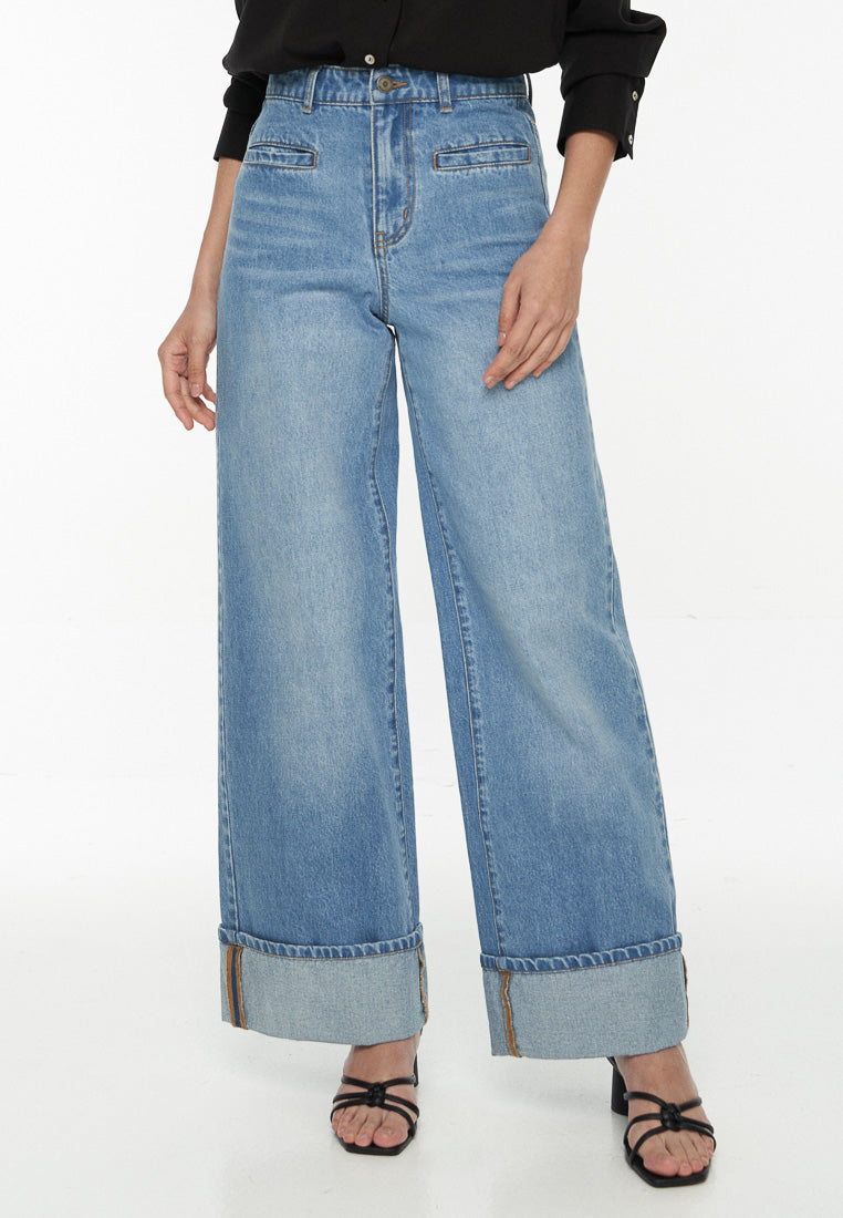 DRESSINGPAULA | High Rise Cuffed Jeans