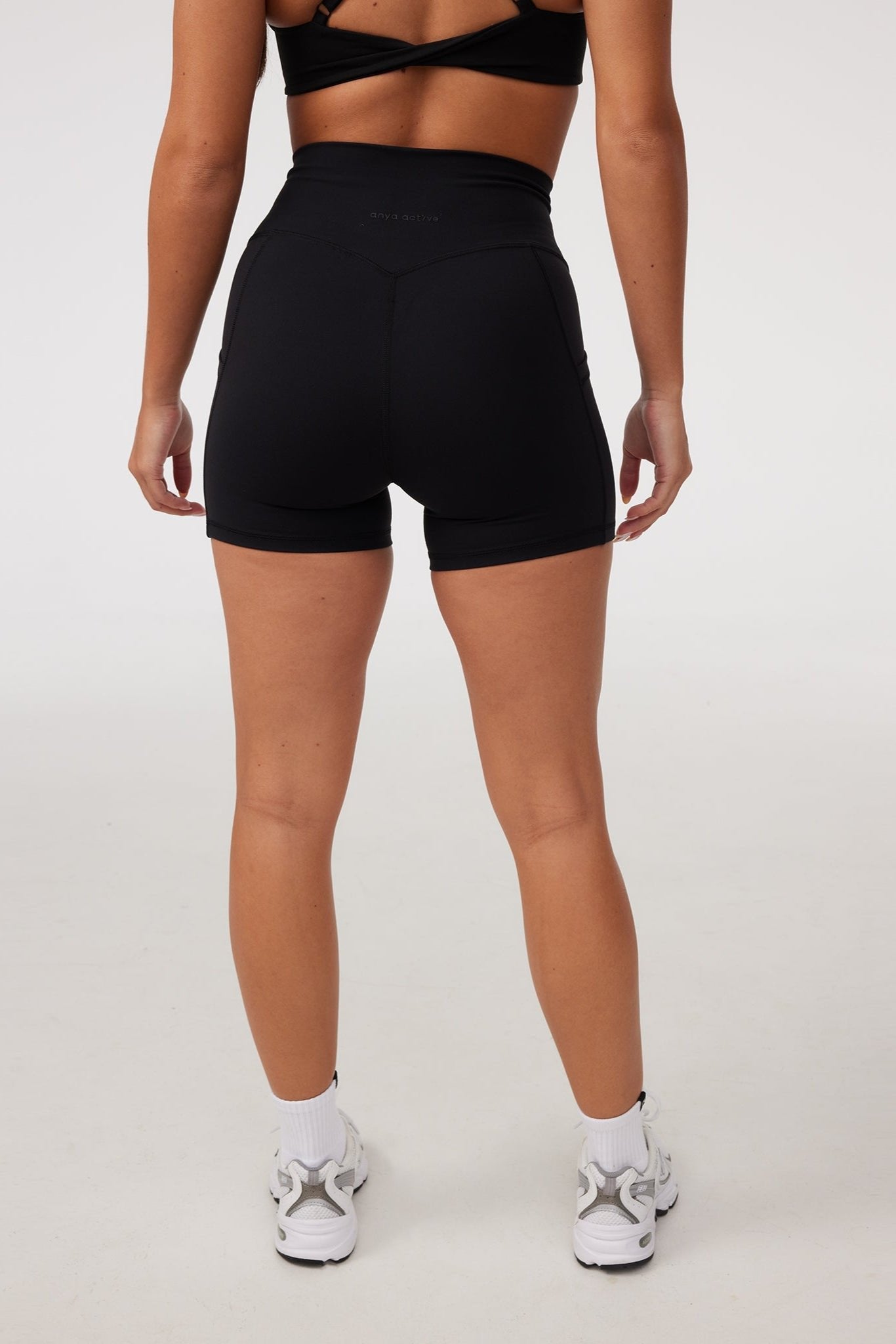 ANYA ACTIVE | Pocket Shorts (Mini 4")