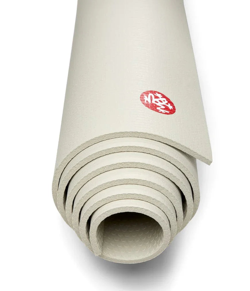 MANDUKA | PRO Mat 71" Solid - Sand