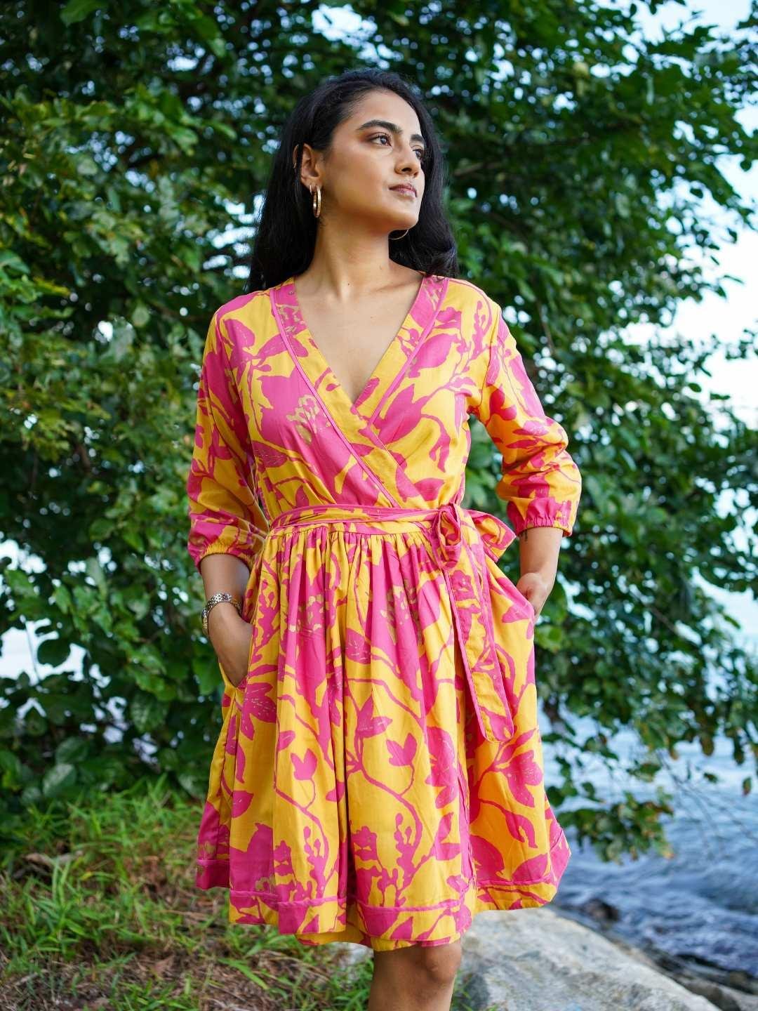 NIMBU | Havana Mustard Hot Pink Women's Short Dress