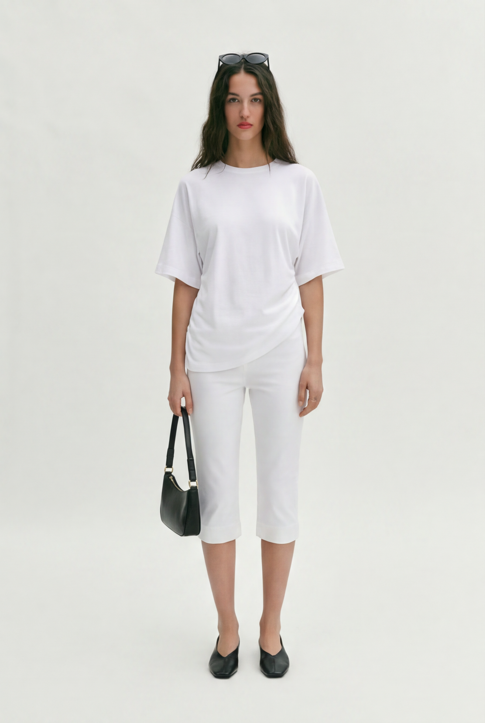 LAYERPLAN | Anouk Drape Asymmetric Tee