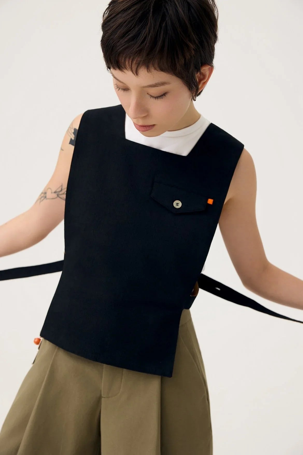 3EIGHTH | GYAKU 2-Way Reversible Vest in Black & Caramel