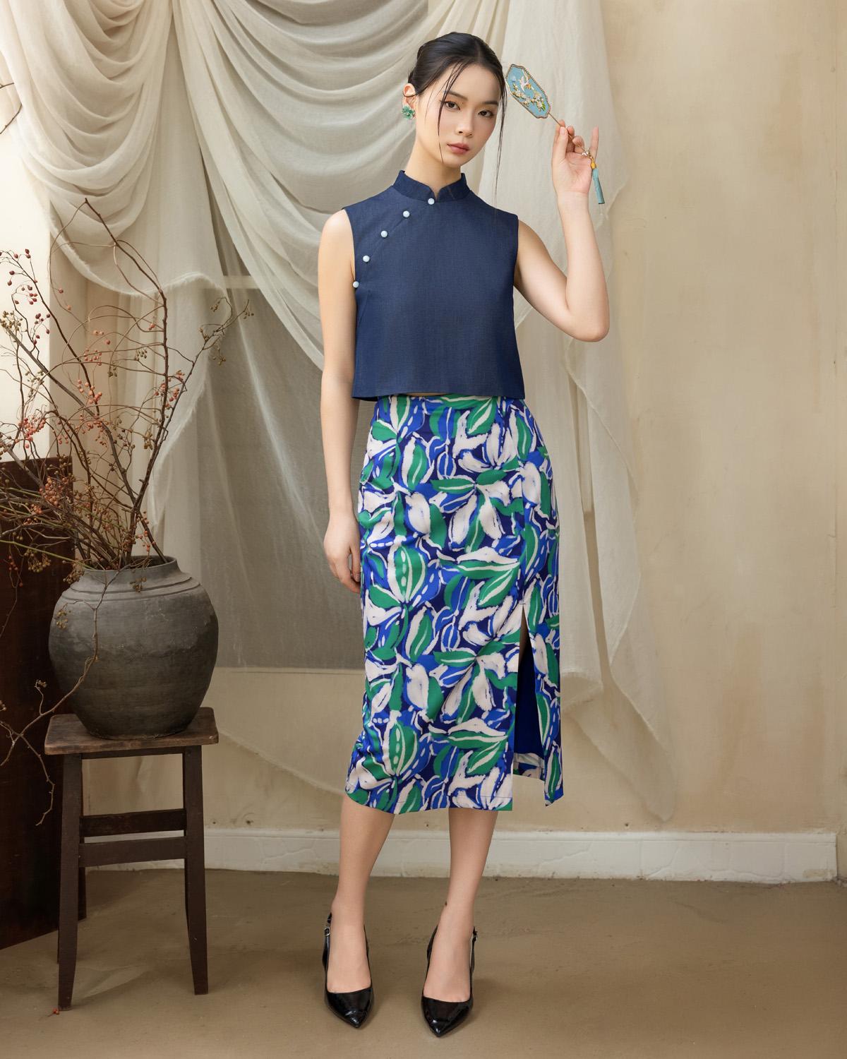 DOTTED LINE | Bonnie Cheongsam Top