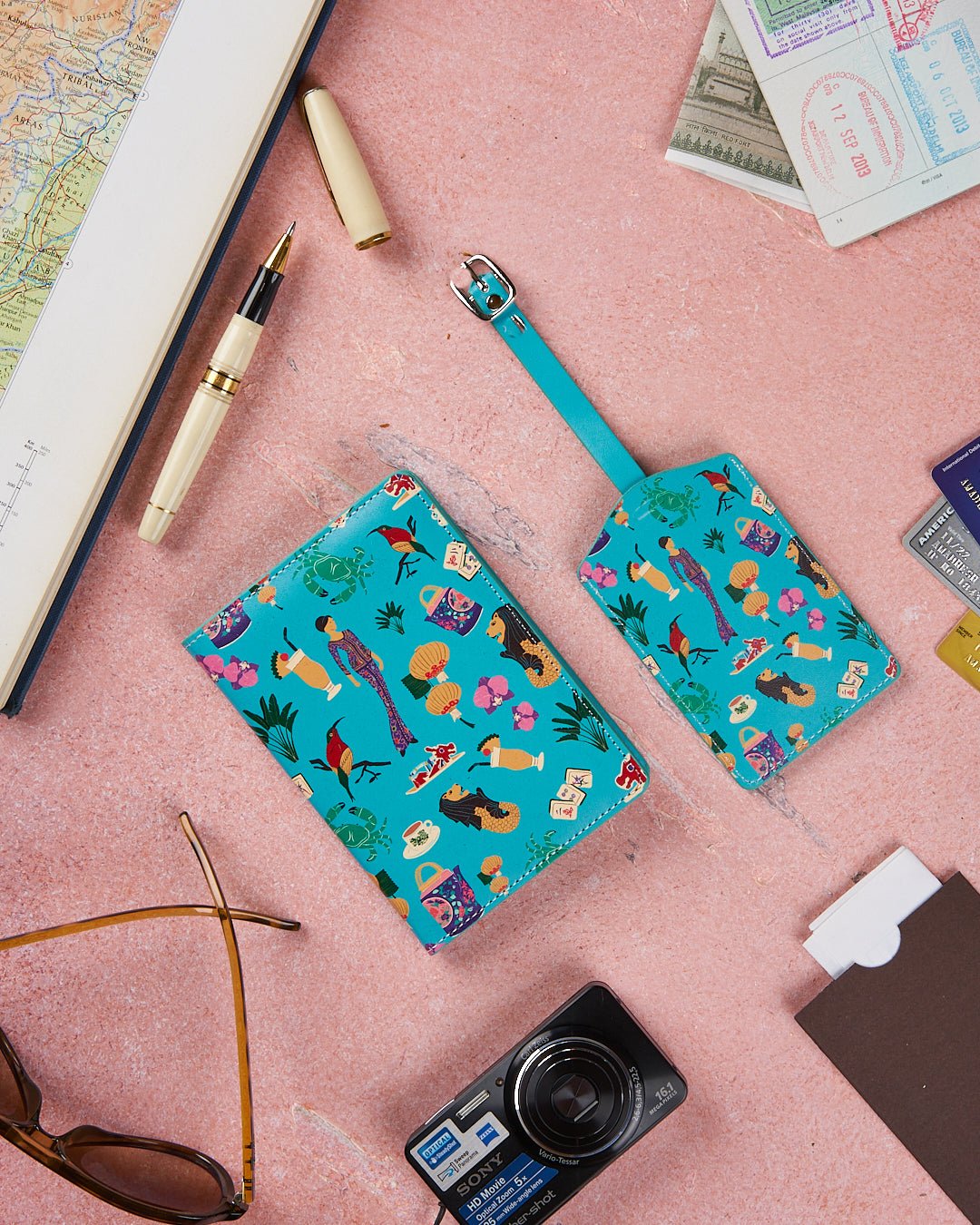 PHOTO PHACTORY | Passport Covers and Travel Tag Set - Singapore Girl