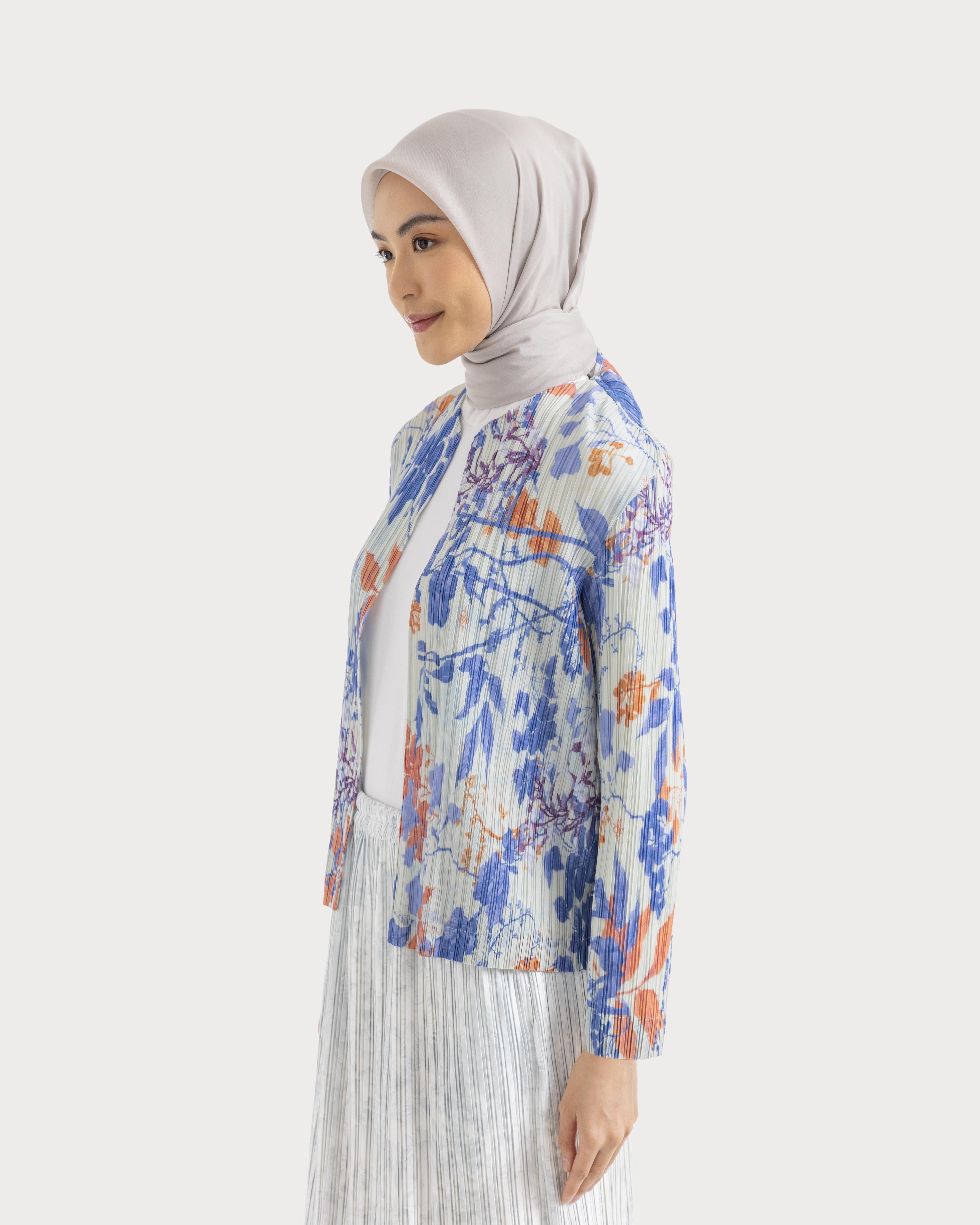 RIA MIRANDA | Fiby Outer