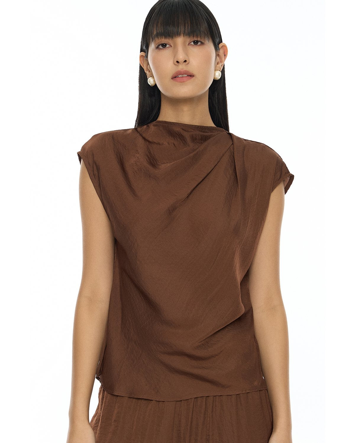 DRESSINGPAULA | Sleeveless Draped Top