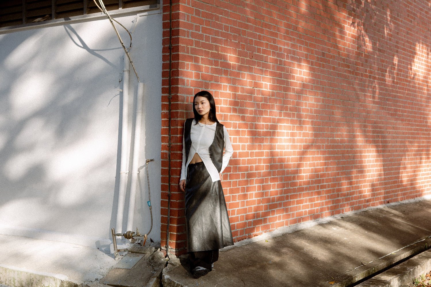 SAERO COLLECTIVE | Hae Structured Vest | Black
