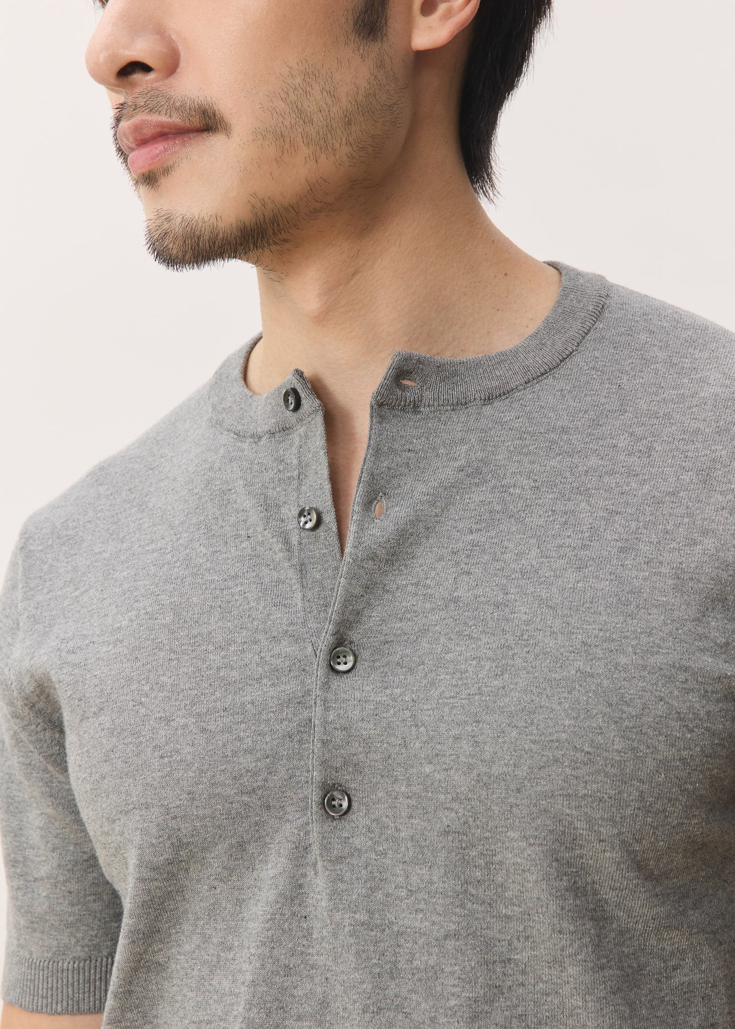 HOUSE OF HOUSE OF ANON PTE. LTD. | Sven Henley Knit Short Sleeve Top