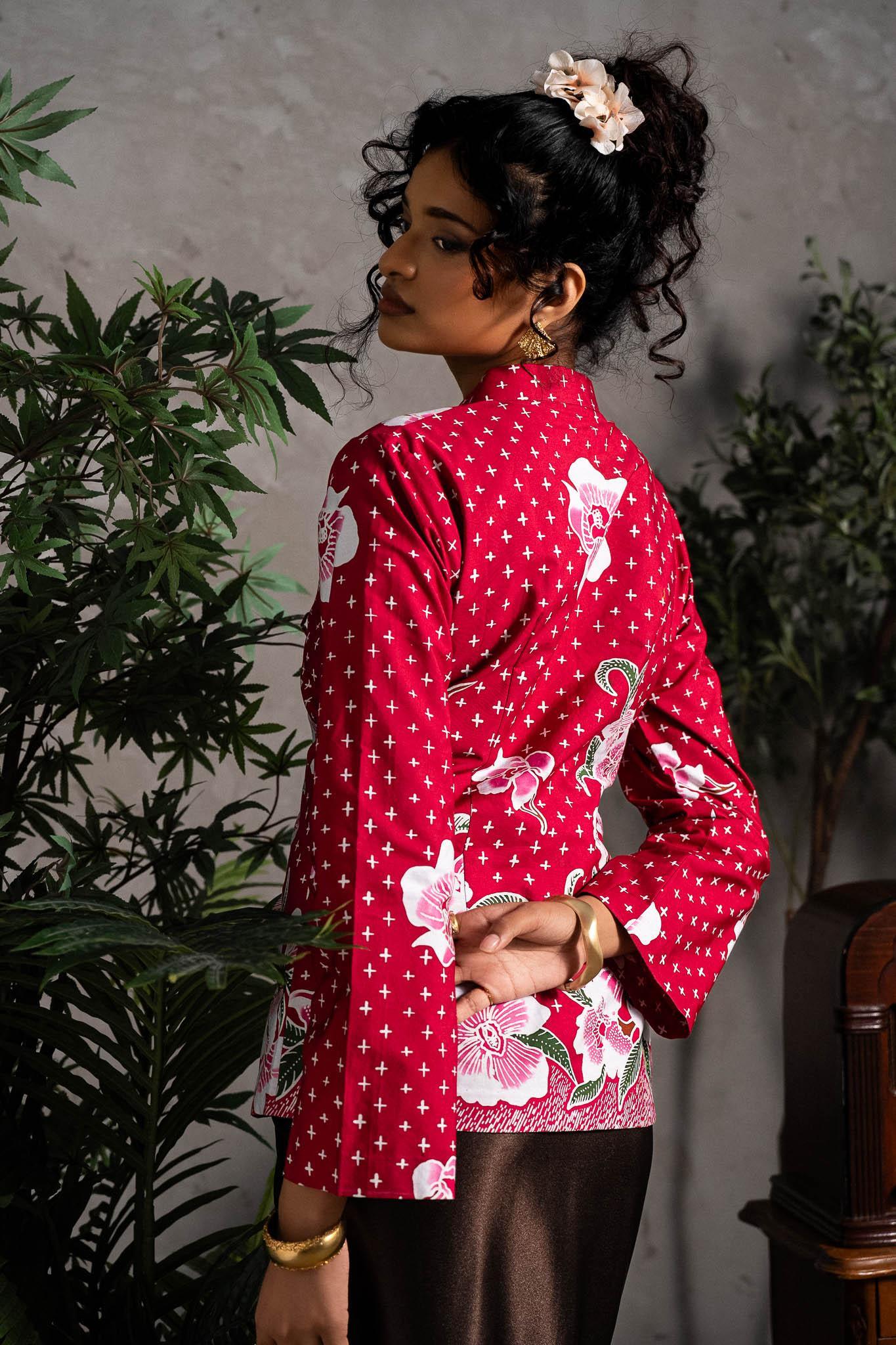 STUDIO GYPSIED | Batik Kebaya Sofea In Anggrek Pink